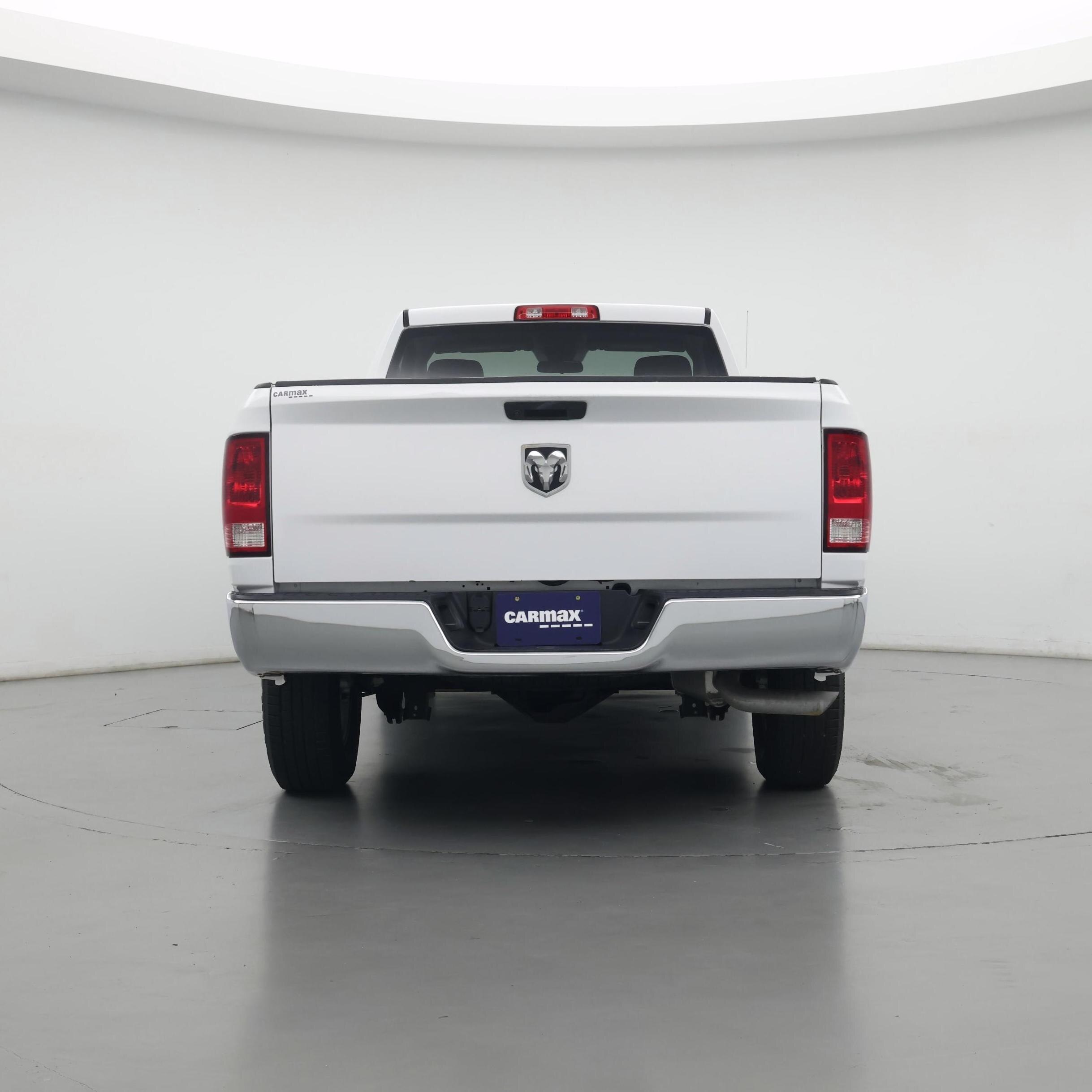 Thumbnail: 2020 RAM 1500 Classic - 6