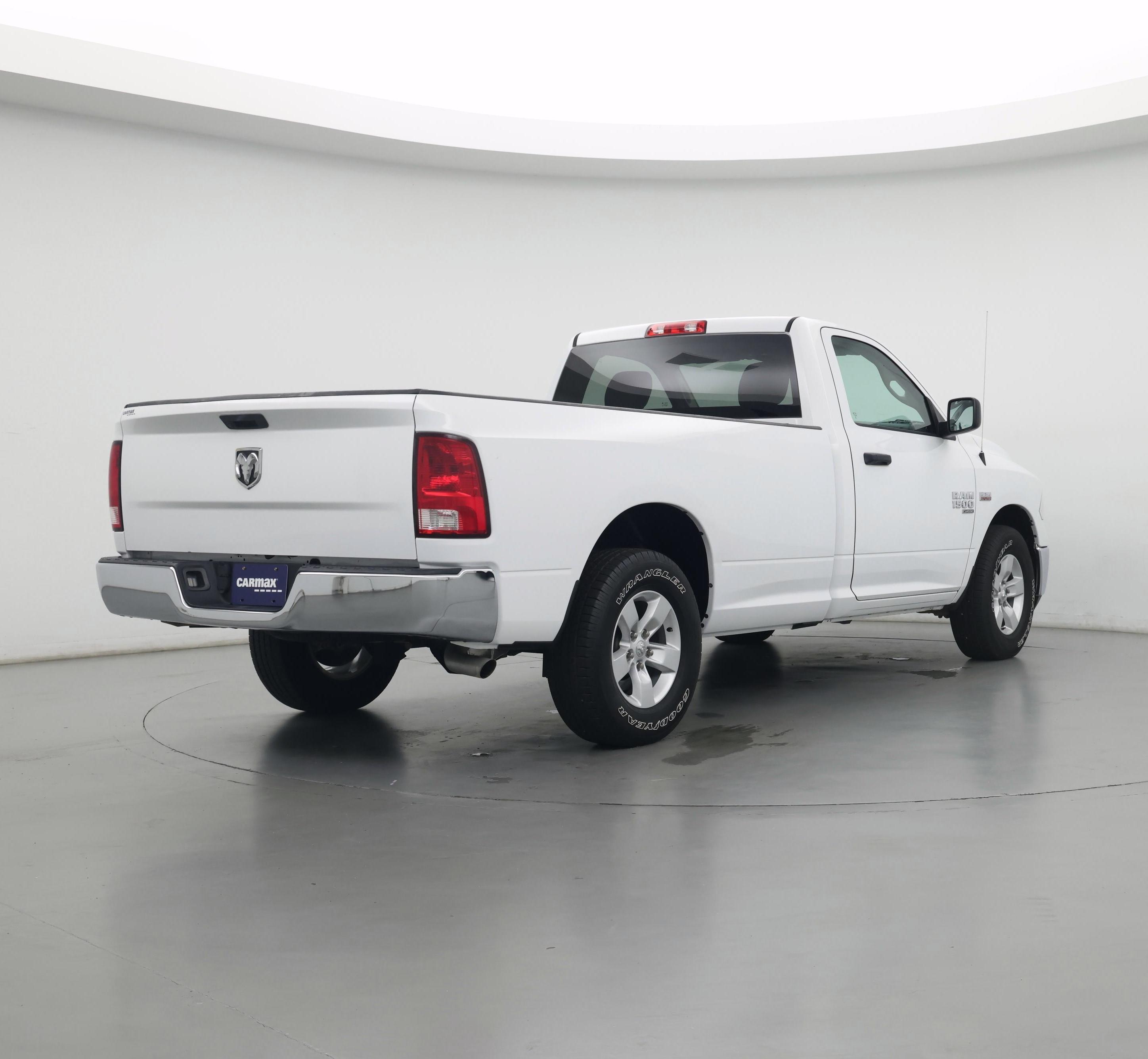 Thumbnail: 2020 RAM 1500 Classic - 8