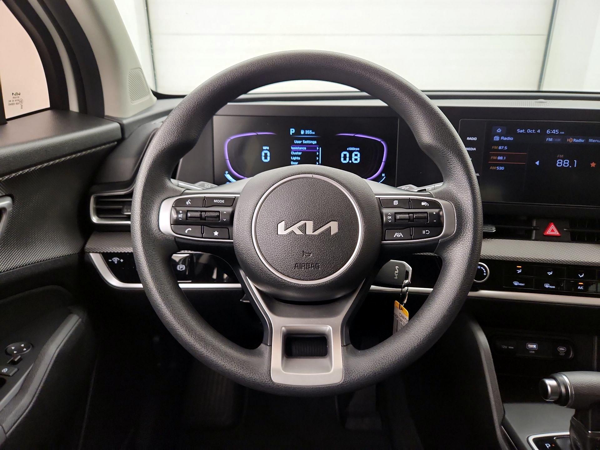 Thumbnail: 2023 Kia Sportage - 10