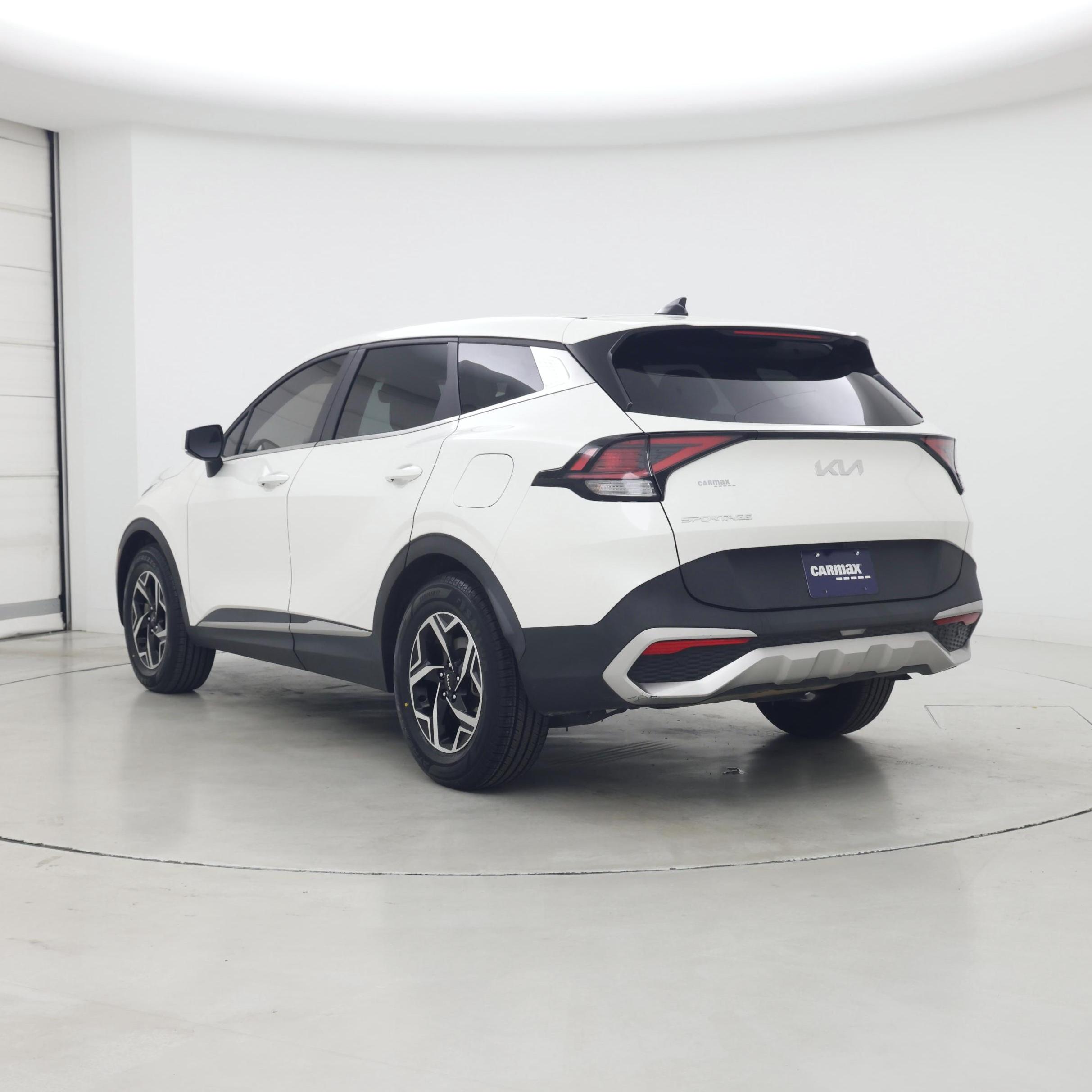 Thumbnail: 2023 Kia Sportage - 2