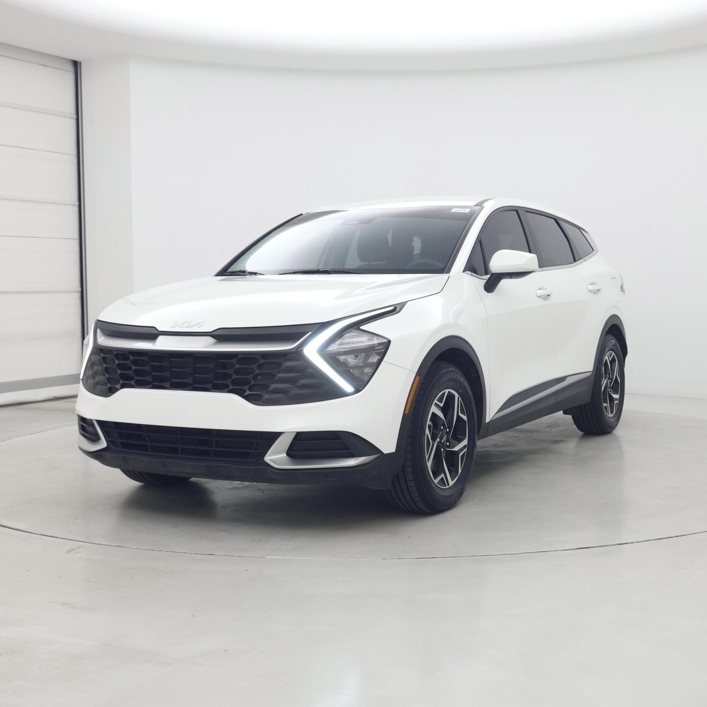 Thumbnail: 2023 Kia Sportage - 4