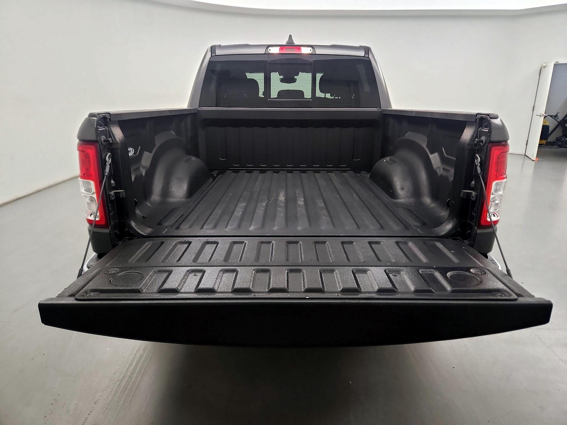 Thumbnail: 2021 RAM 1500 - 18