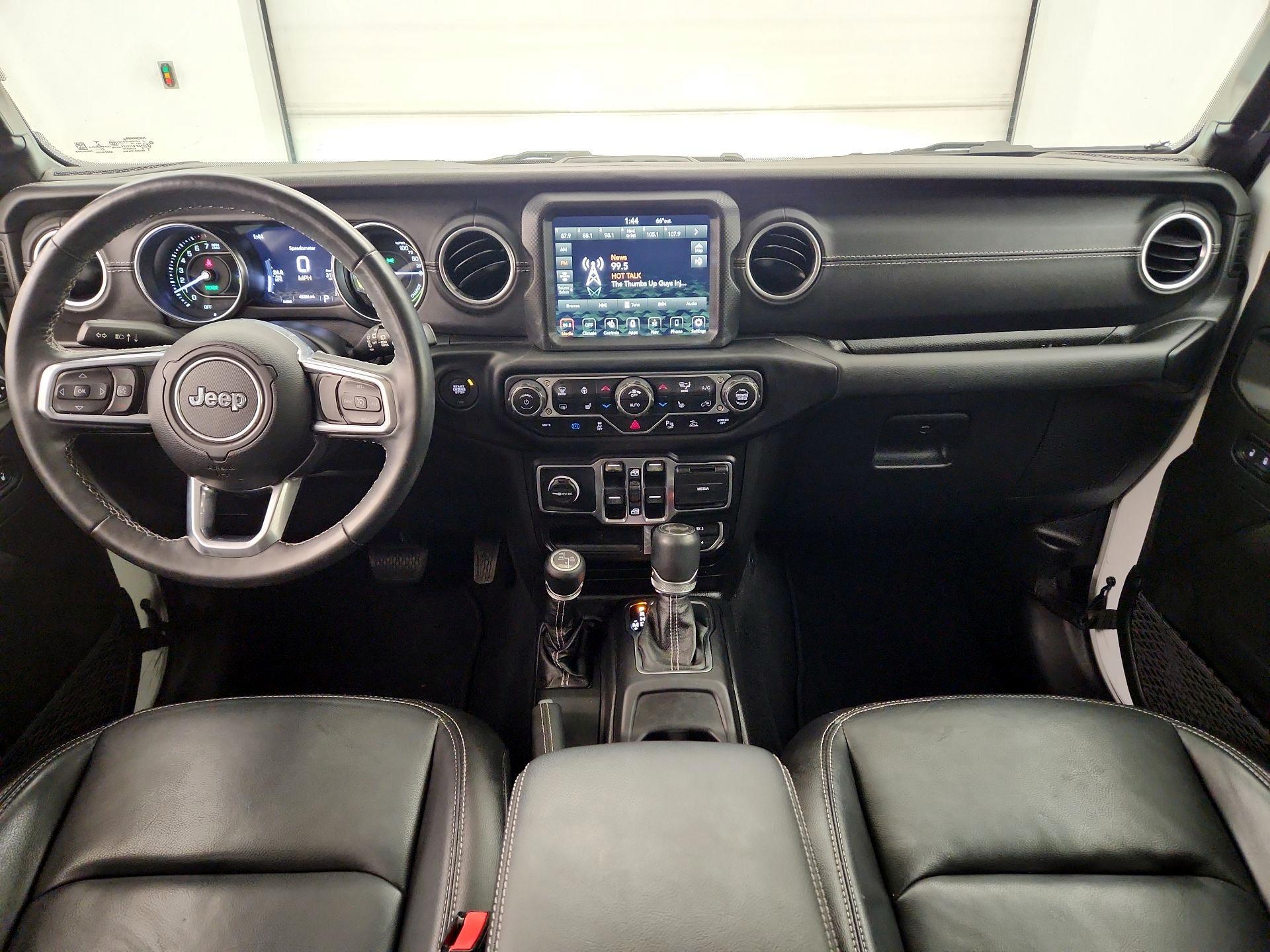 Thumbnail: 2021 Jeep Wrangler - 9