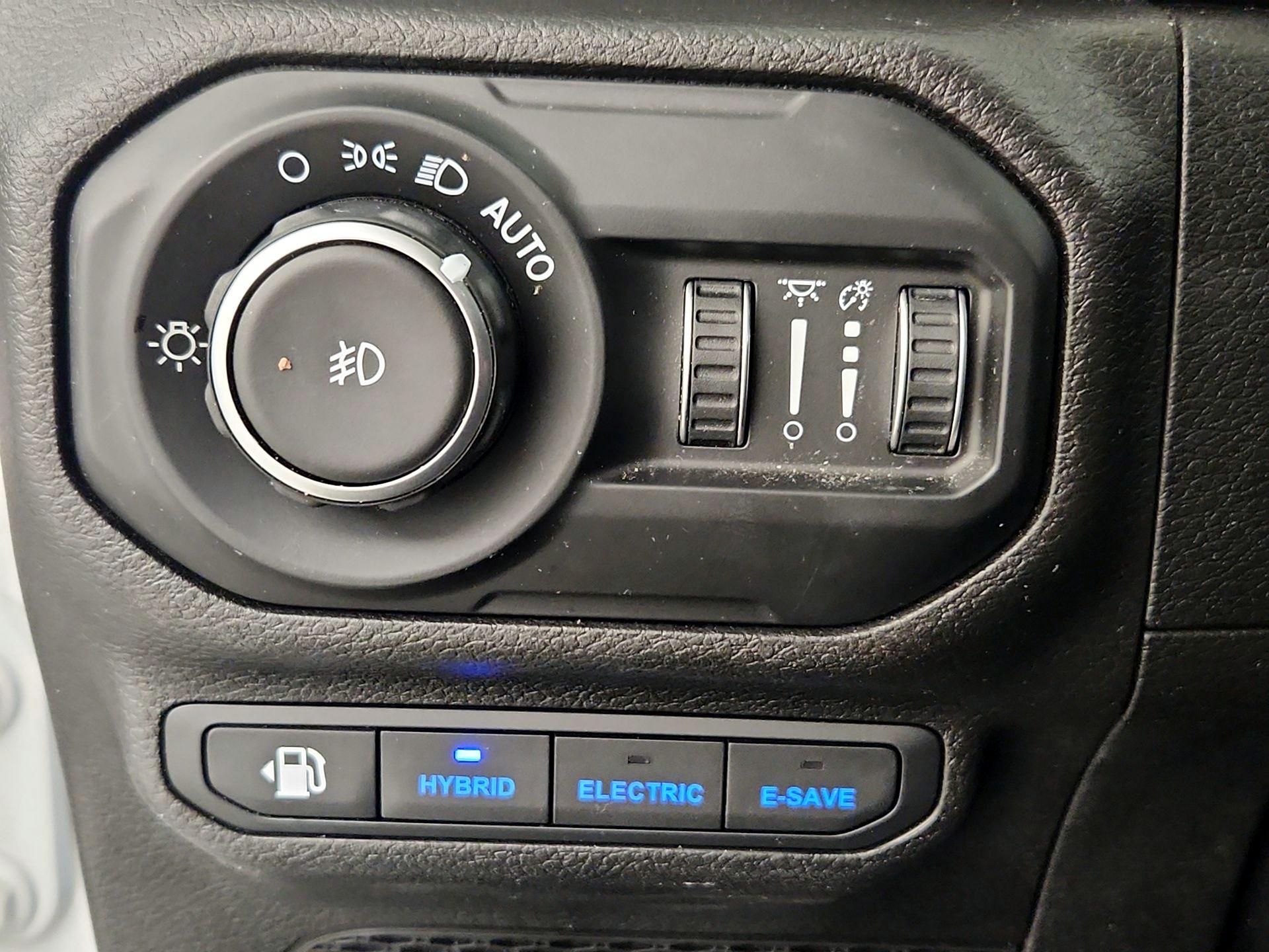 Thumbnail: 2021 Jeep Wrangler - 13