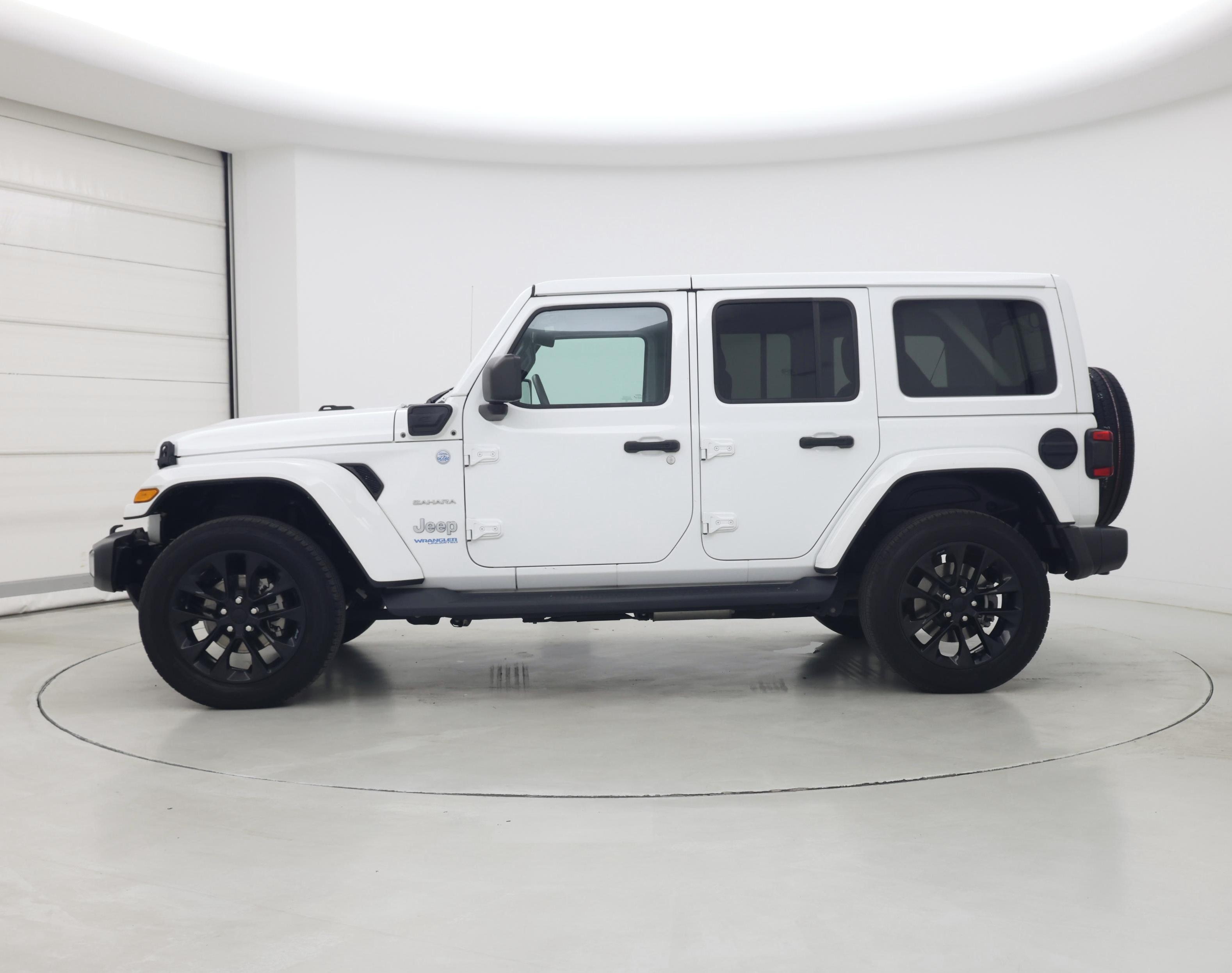 Thumbnail: 2021 Jeep Wrangler - 3