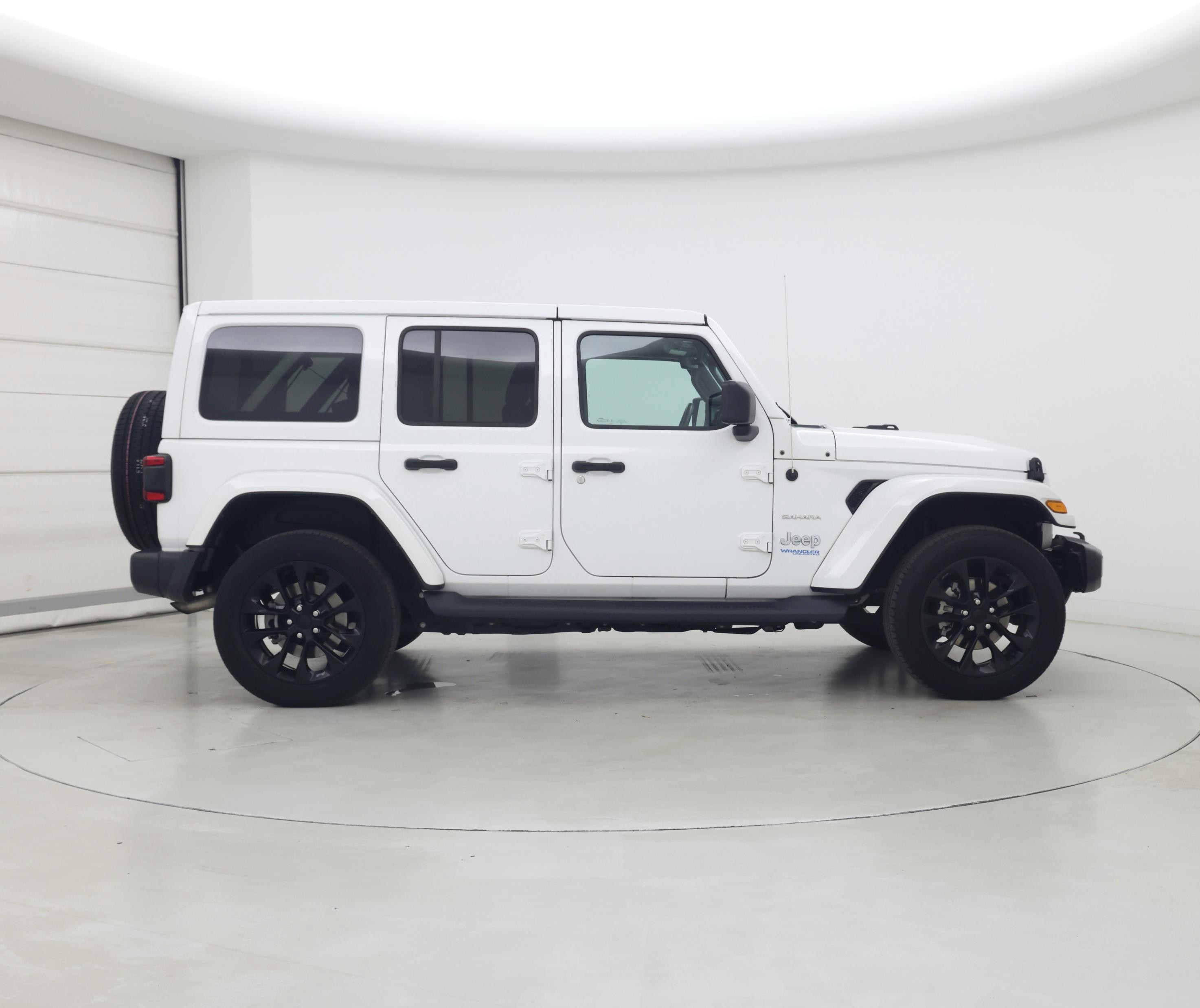 Thumbnail: 2021 Jeep Wrangler - 7