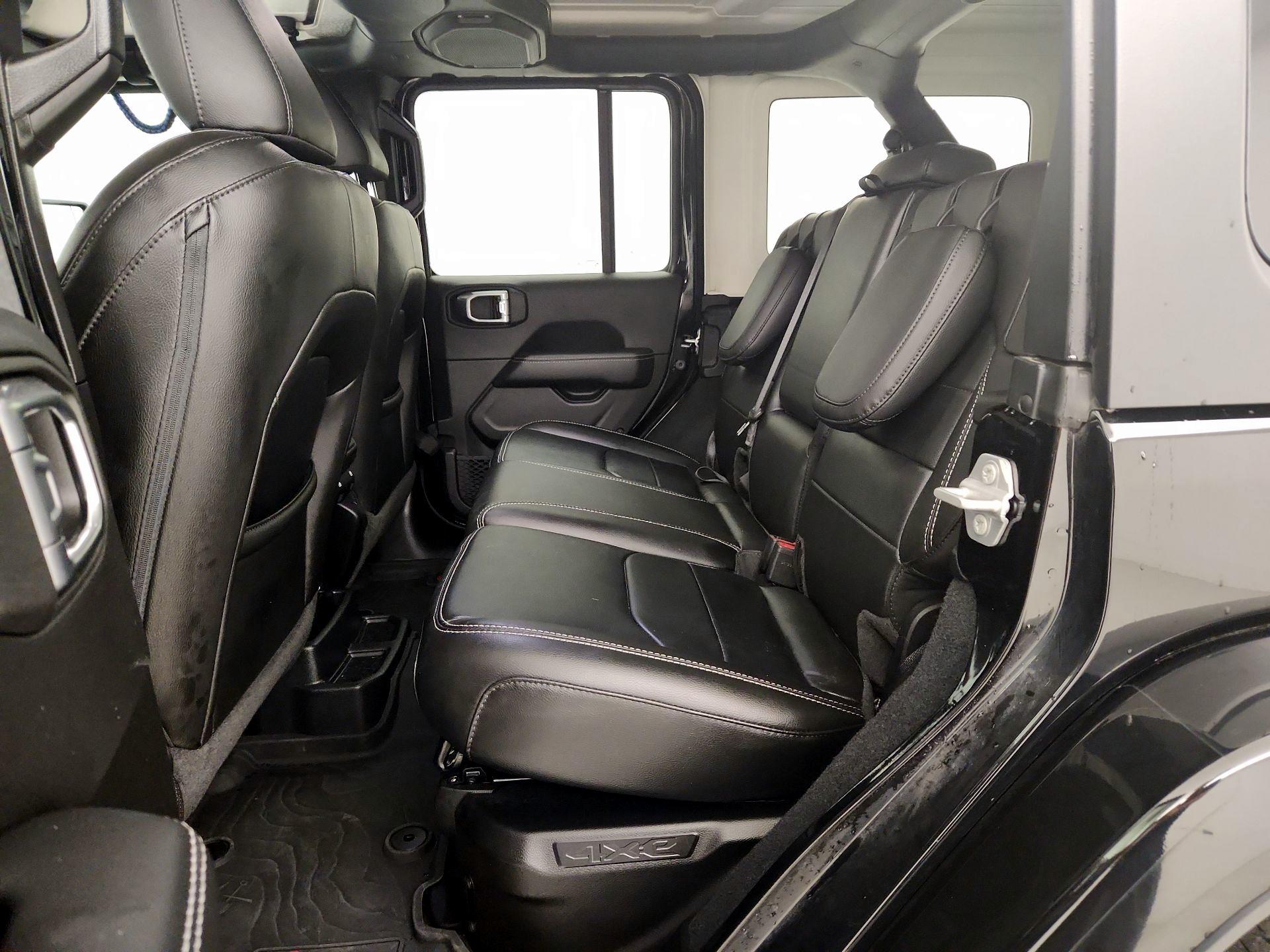 Thumbnail: 2022 Jeep Wrangler - 20