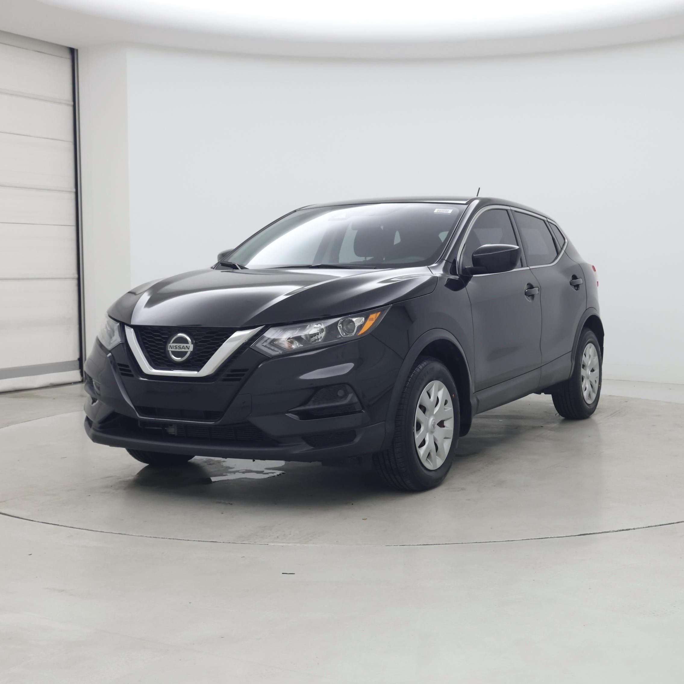 Thumbnail: 2020 Nissan Rogue Sport - 4