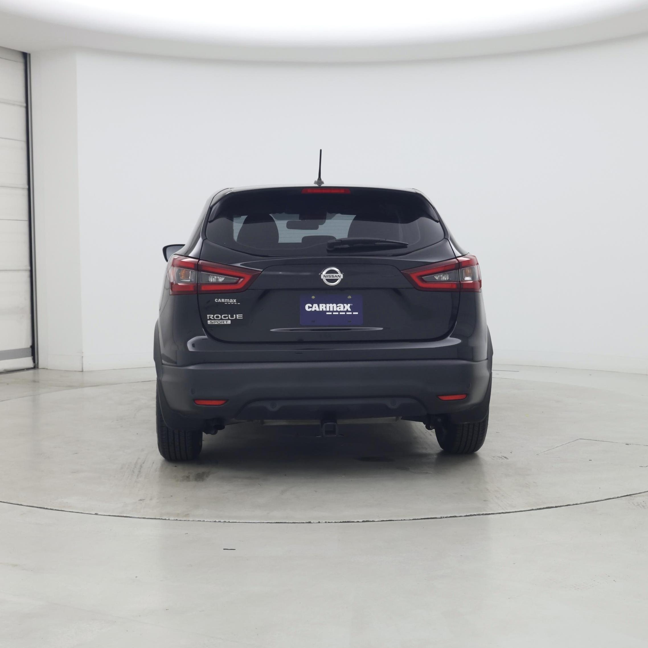 Thumbnail: 2020 Nissan Rogue Sport - 6