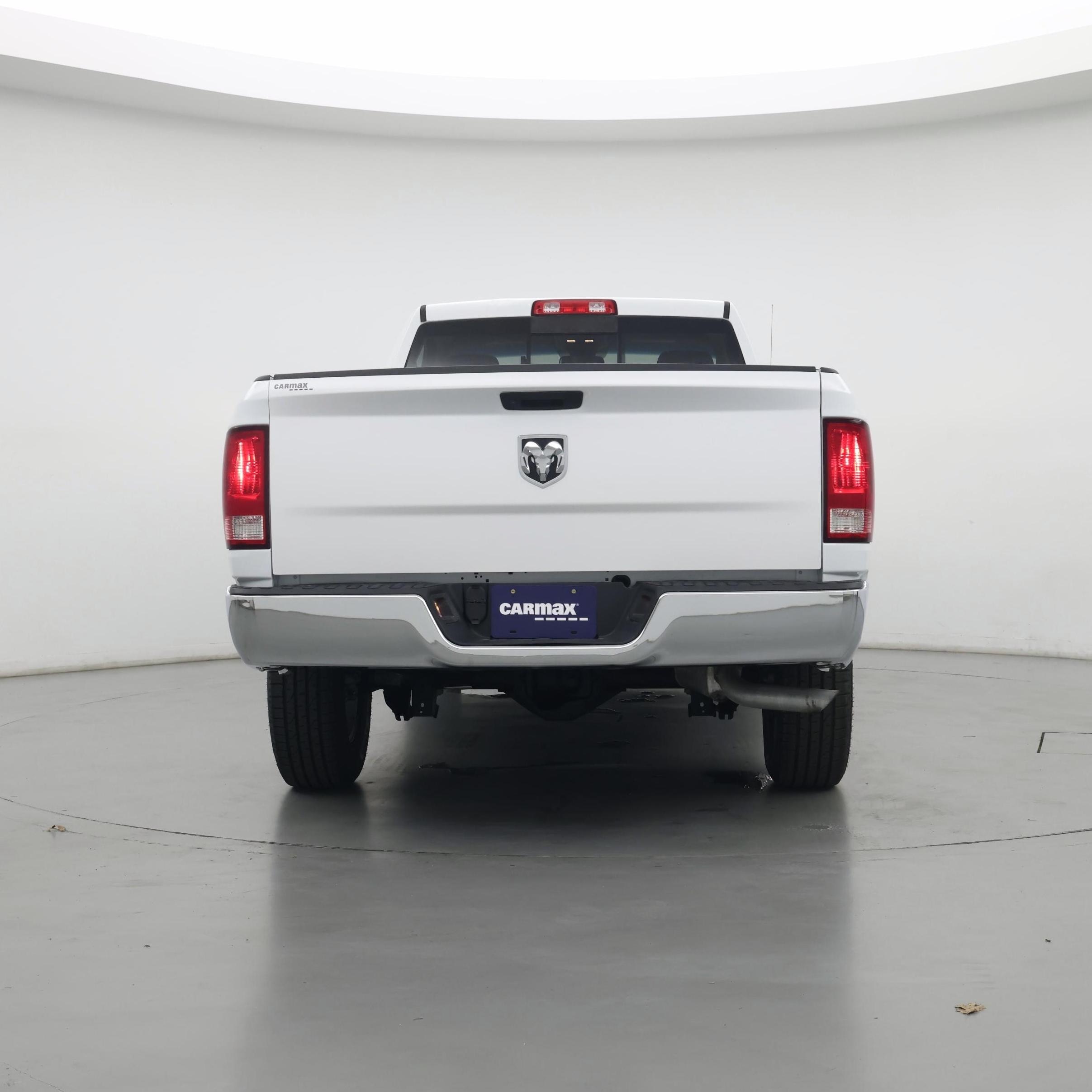 Thumbnail: 2020 RAM 1500 Classic - 6