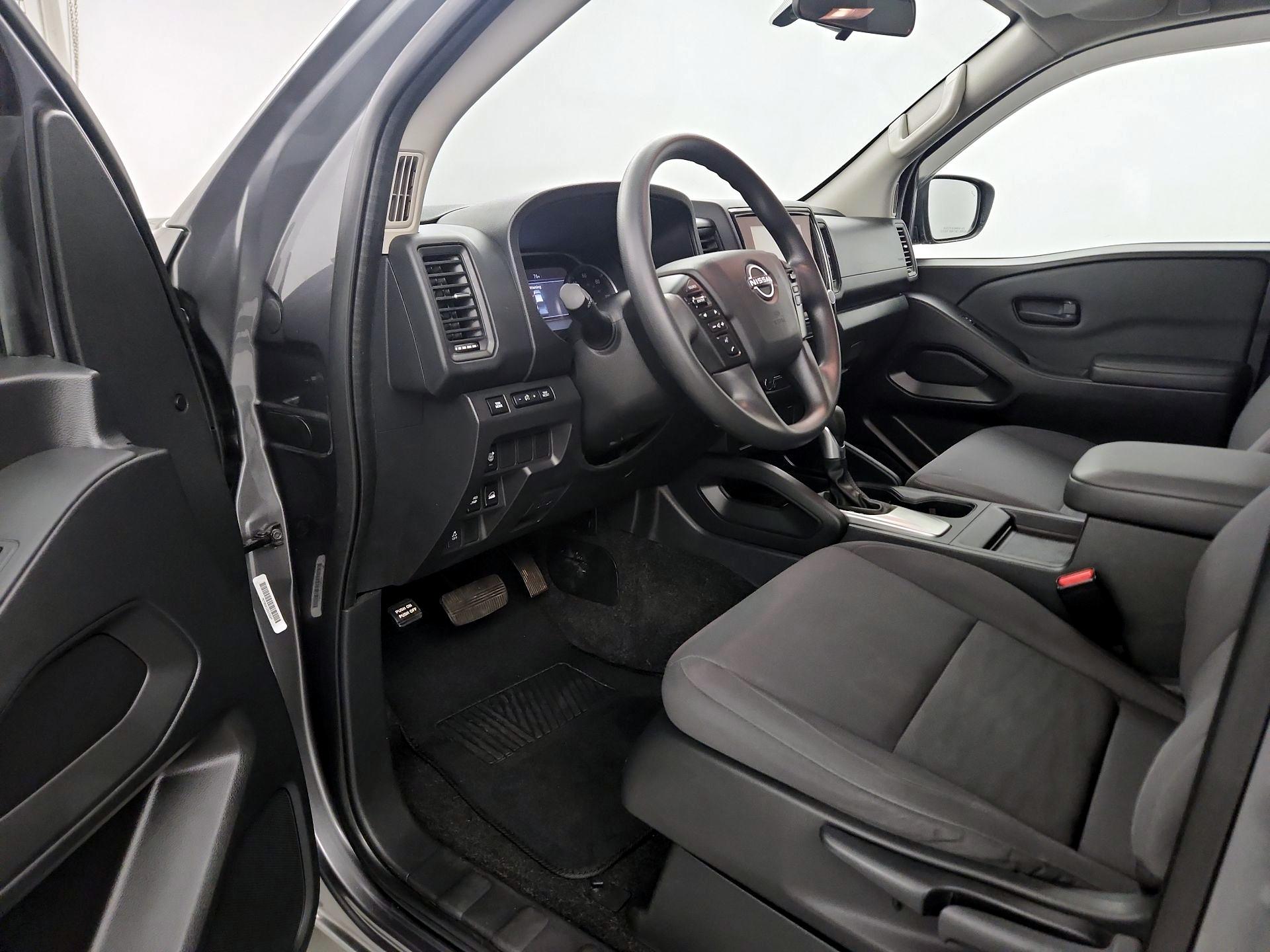 Thumbnail: 2022 Nissan Frontier - 11