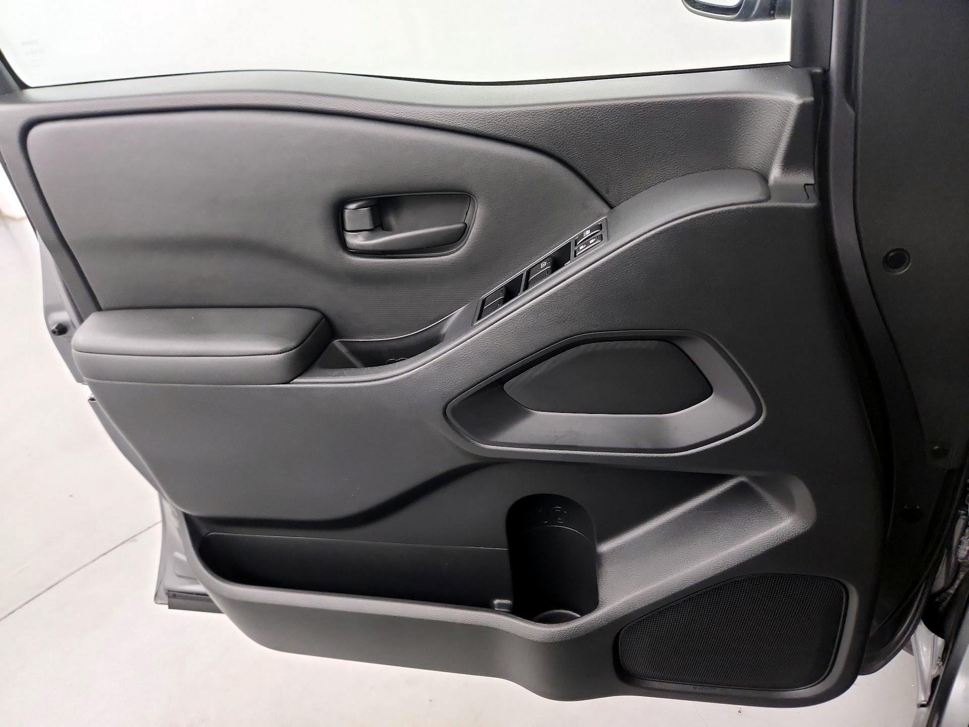 Thumbnail: 2022 Nissan Frontier - 12