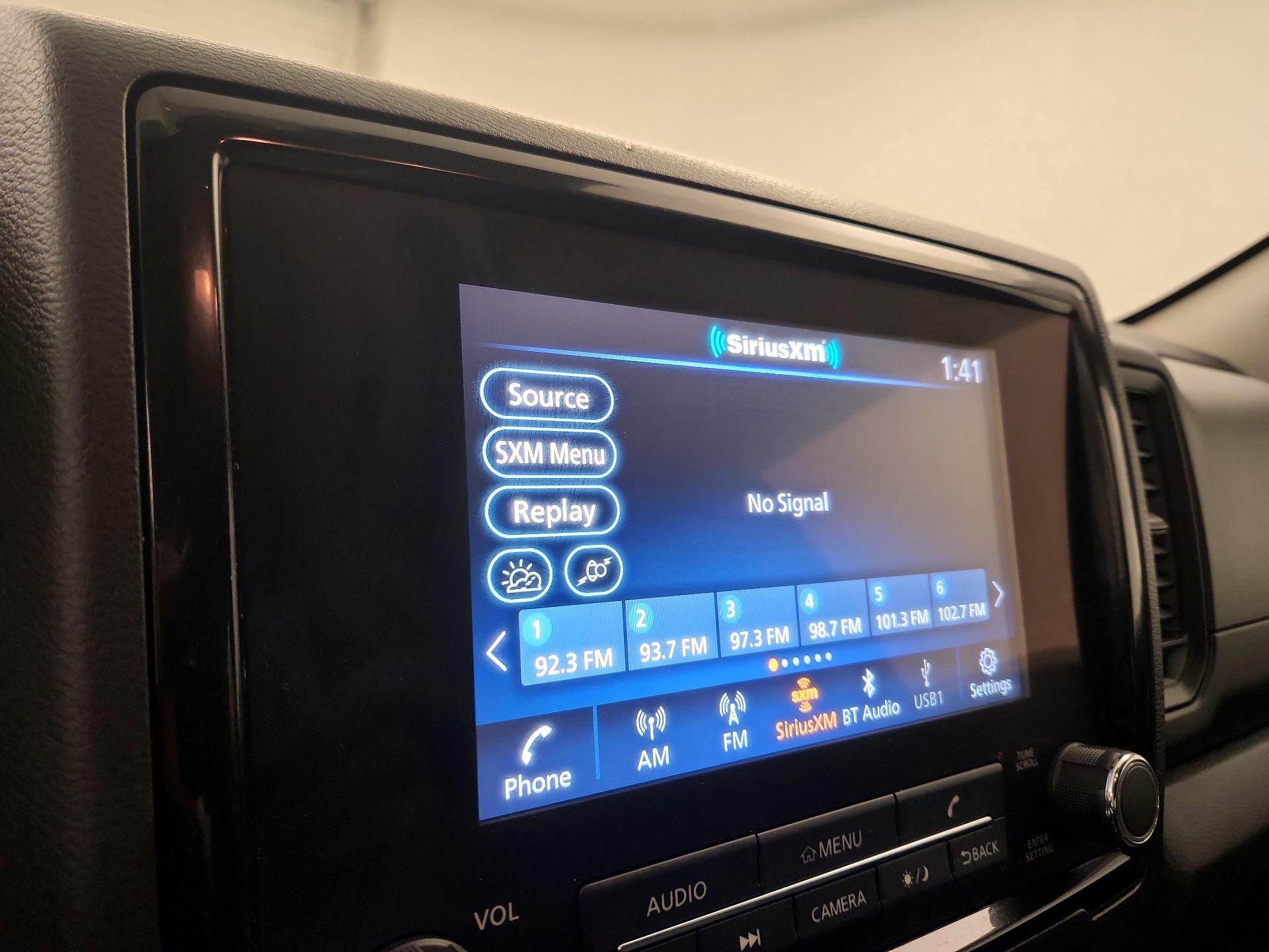 Thumbnail: 2022 Nissan Frontier - 15