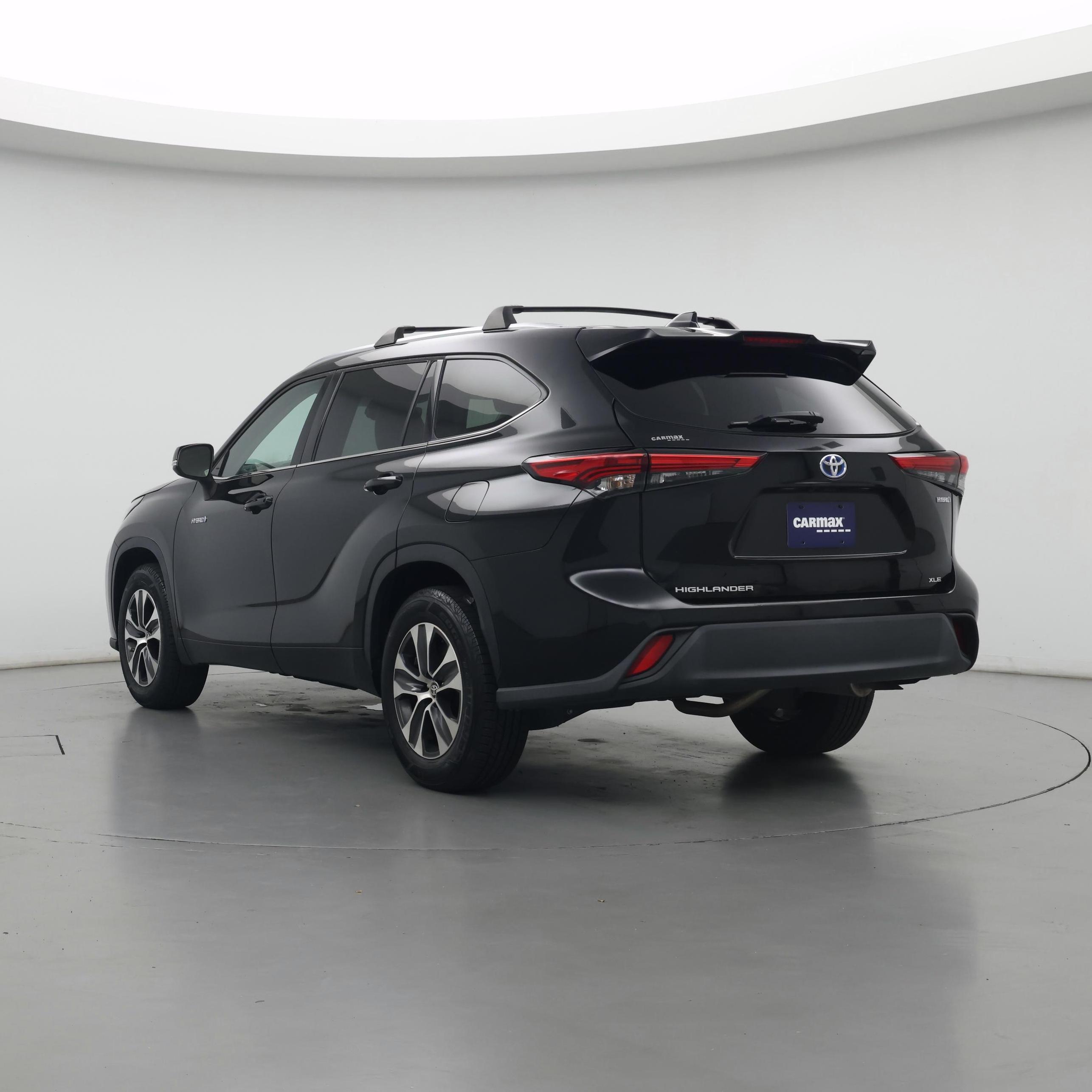 Thumbnail: 2021 Toyota Highlander - 2