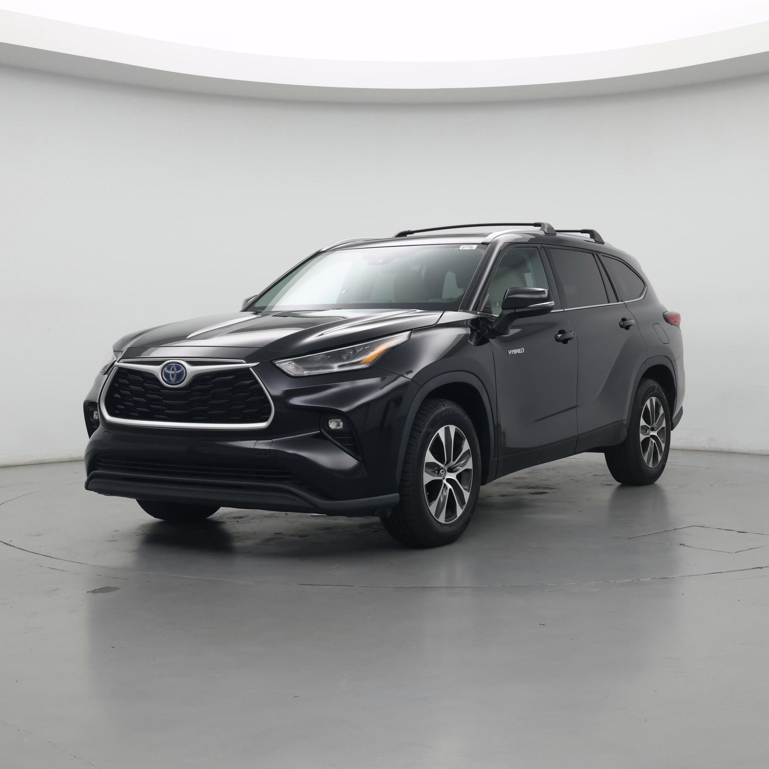 Thumbnail: 2021 Toyota Highlander - 4