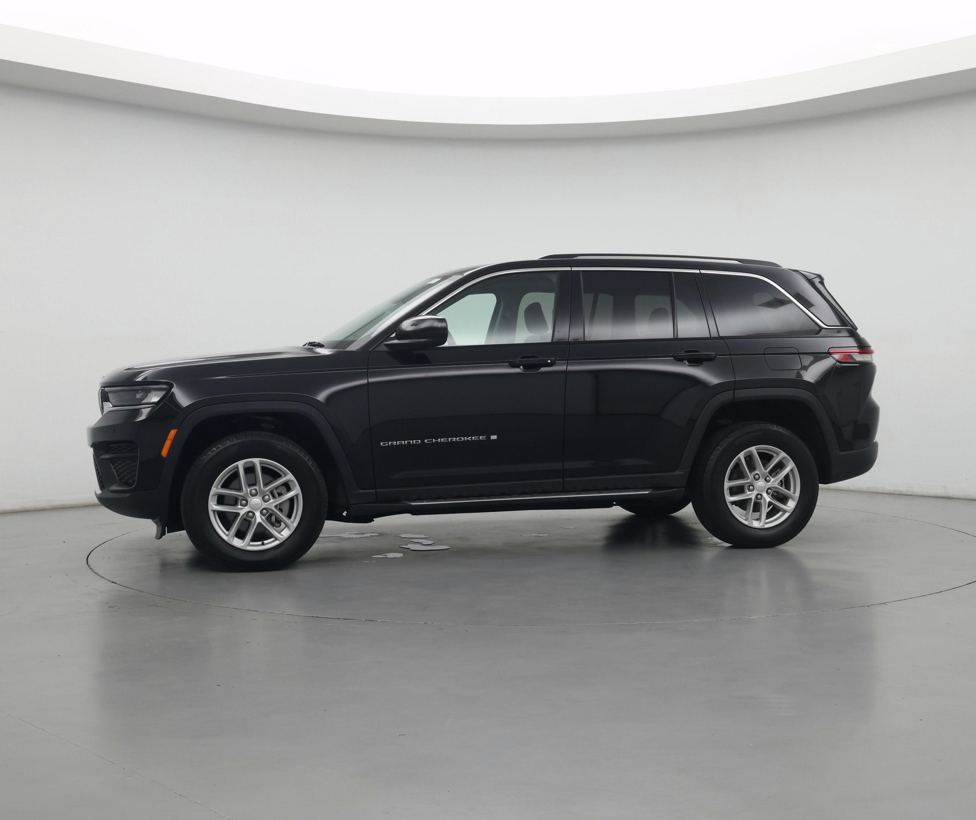 Thumbnail: 2023 Jeep Grand Cherokee - 3
