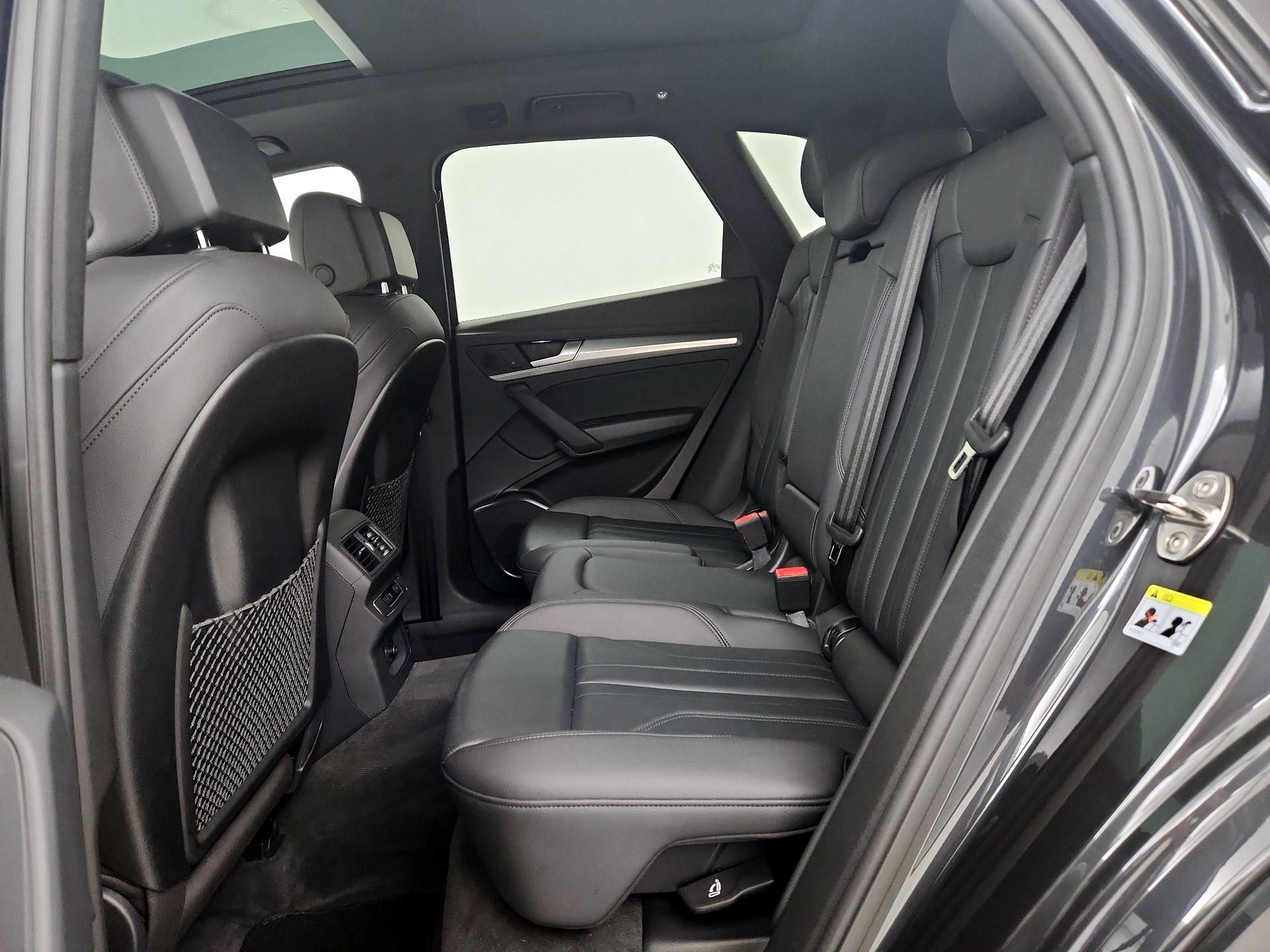 Thumbnail: 2020 Audi Q5 - 20