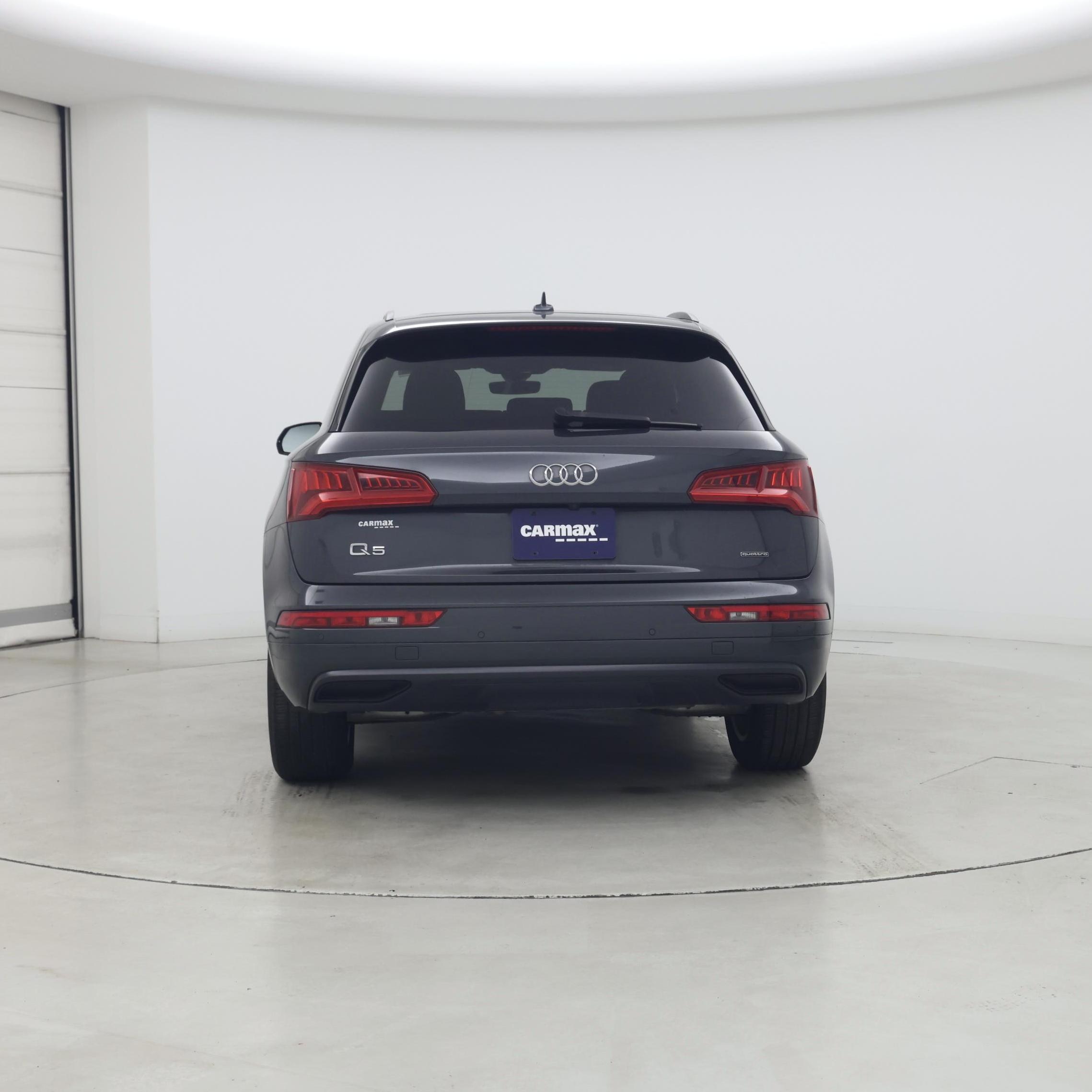 Thumbnail: 2020 Audi Q5 - 6
