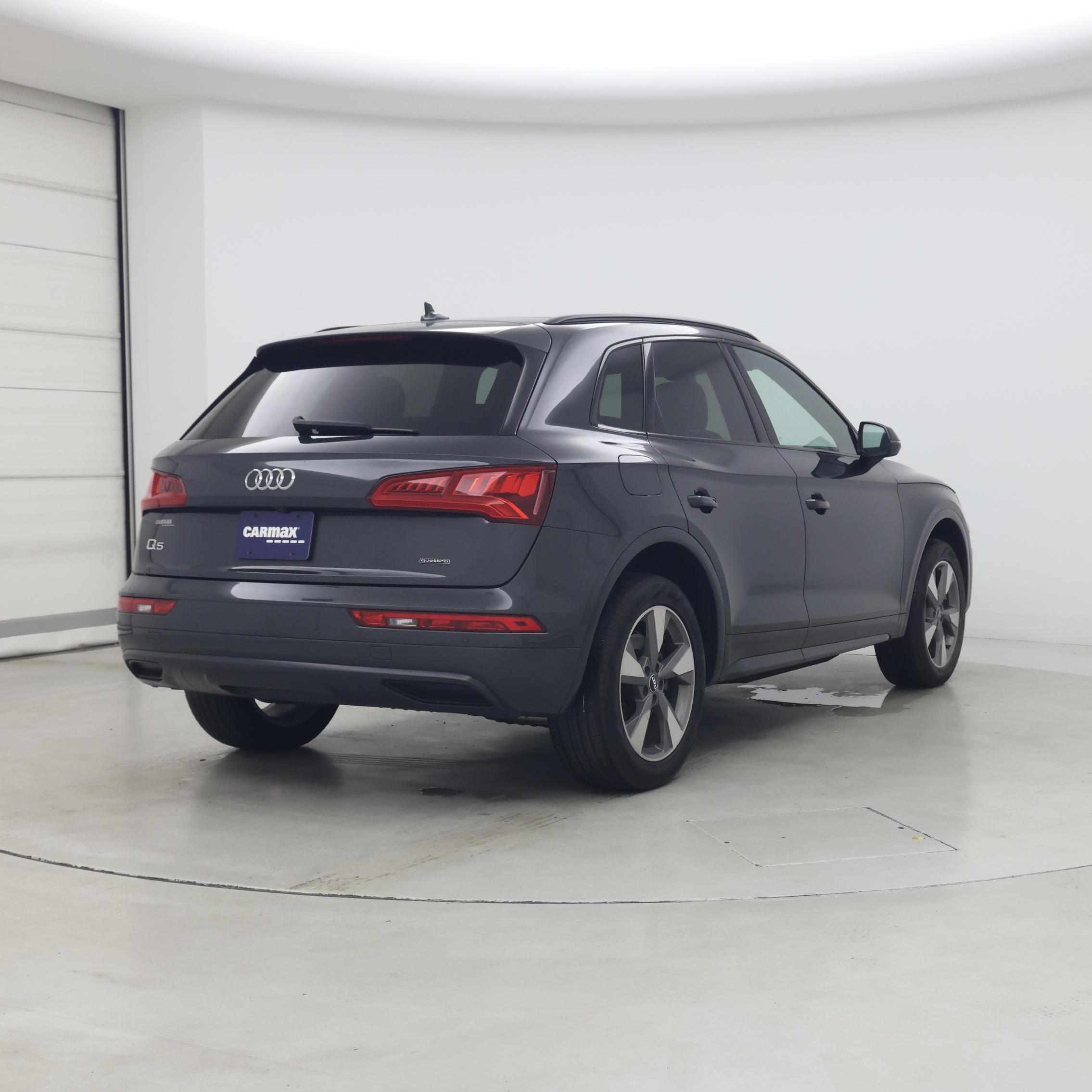 Thumbnail: 2020 Audi Q5 - 8
