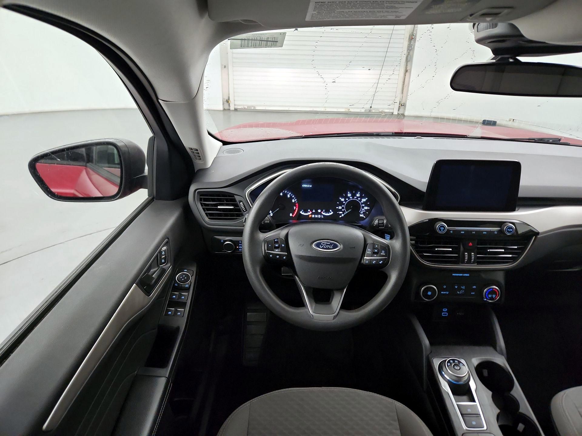 Thumbnail: 2022 Ford Escape - 10