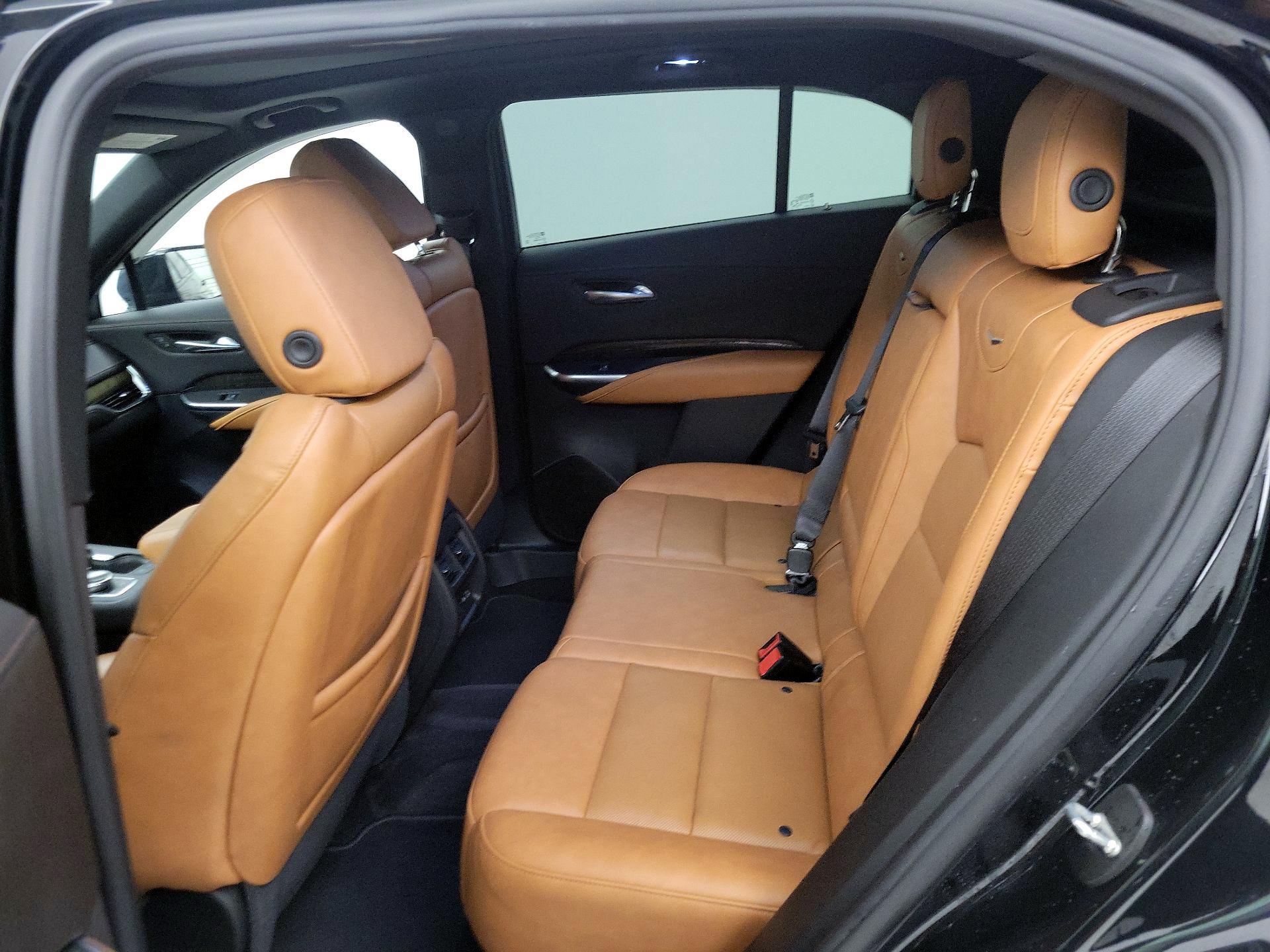 Thumbnail: 2023 Cadillac XT4 - 18