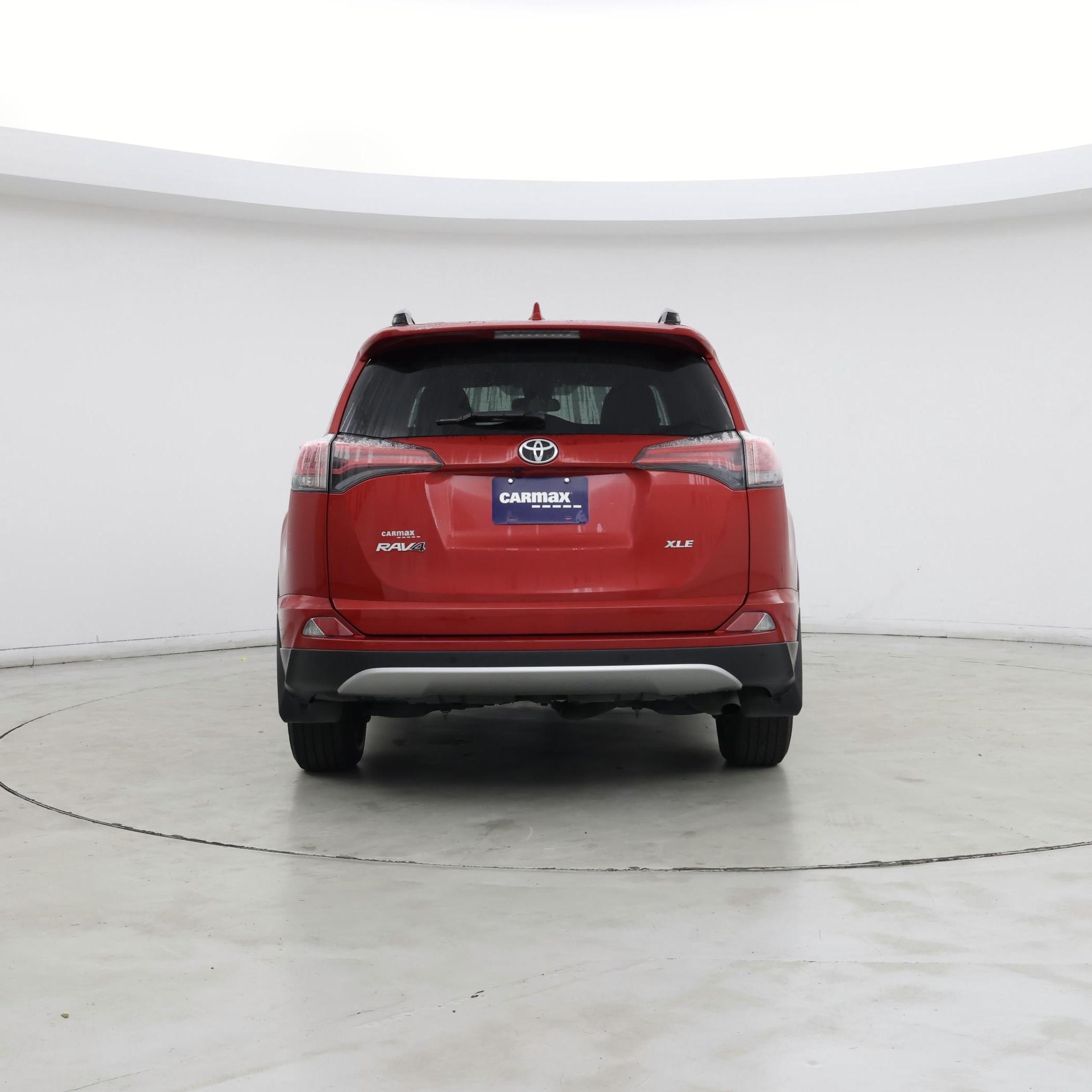 Thumbnail: 2017 Toyota RAV4 - 6