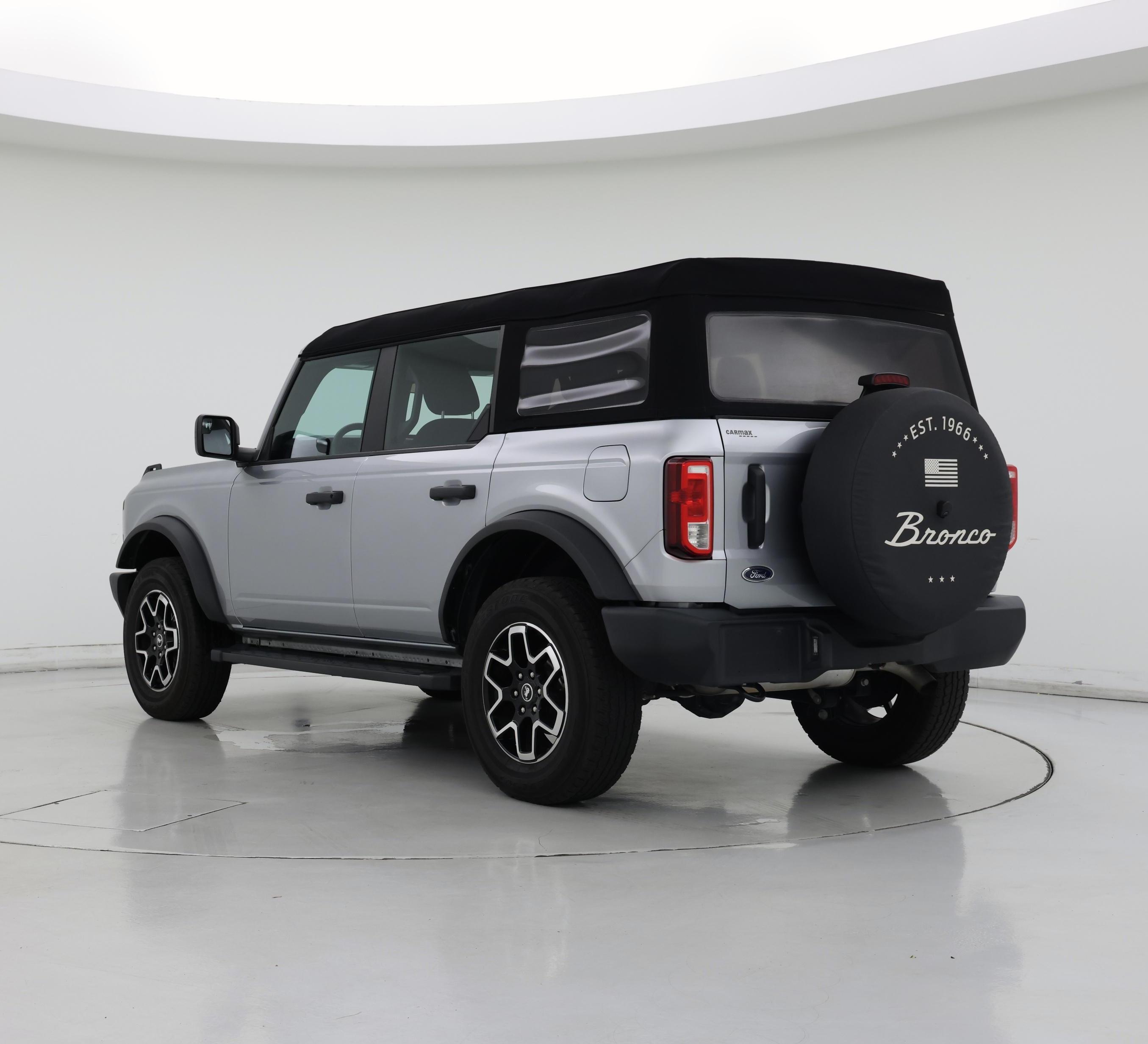 Thumbnail: 2023 Ford Bronco - 2
