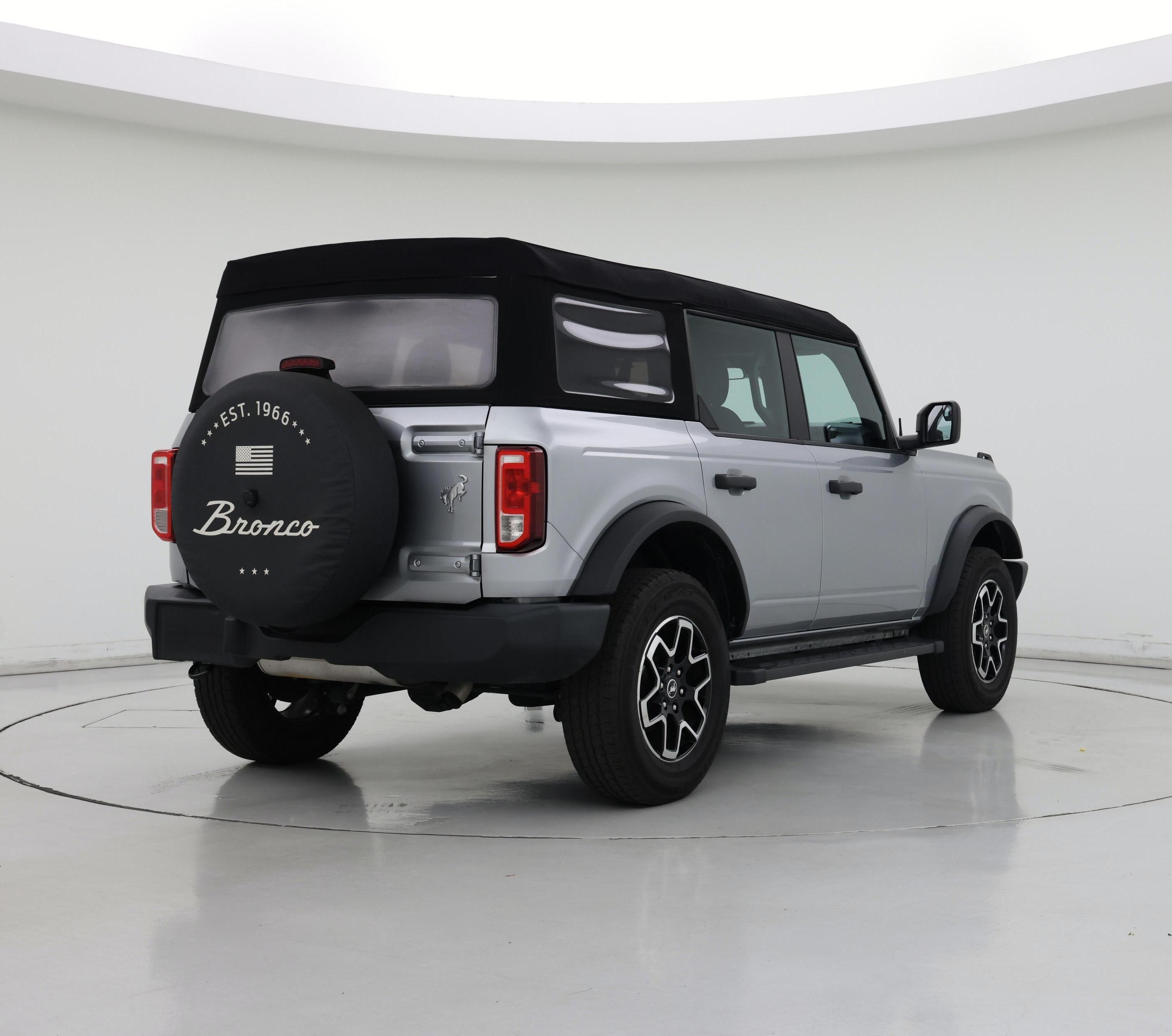Thumbnail: 2023 Ford Bronco - 8