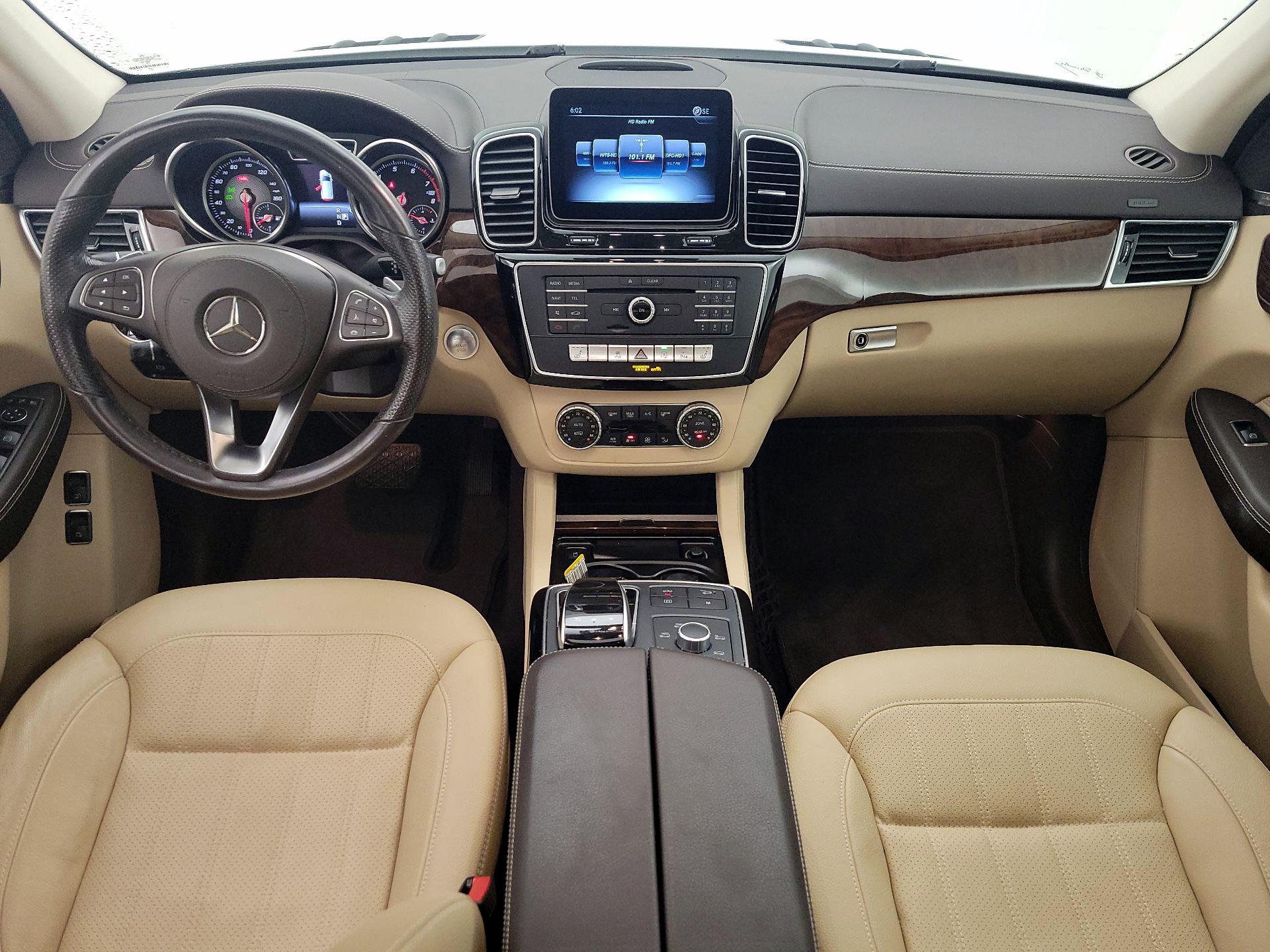 Thumbnail: 2019 Mercedes-Benz GLS - 9