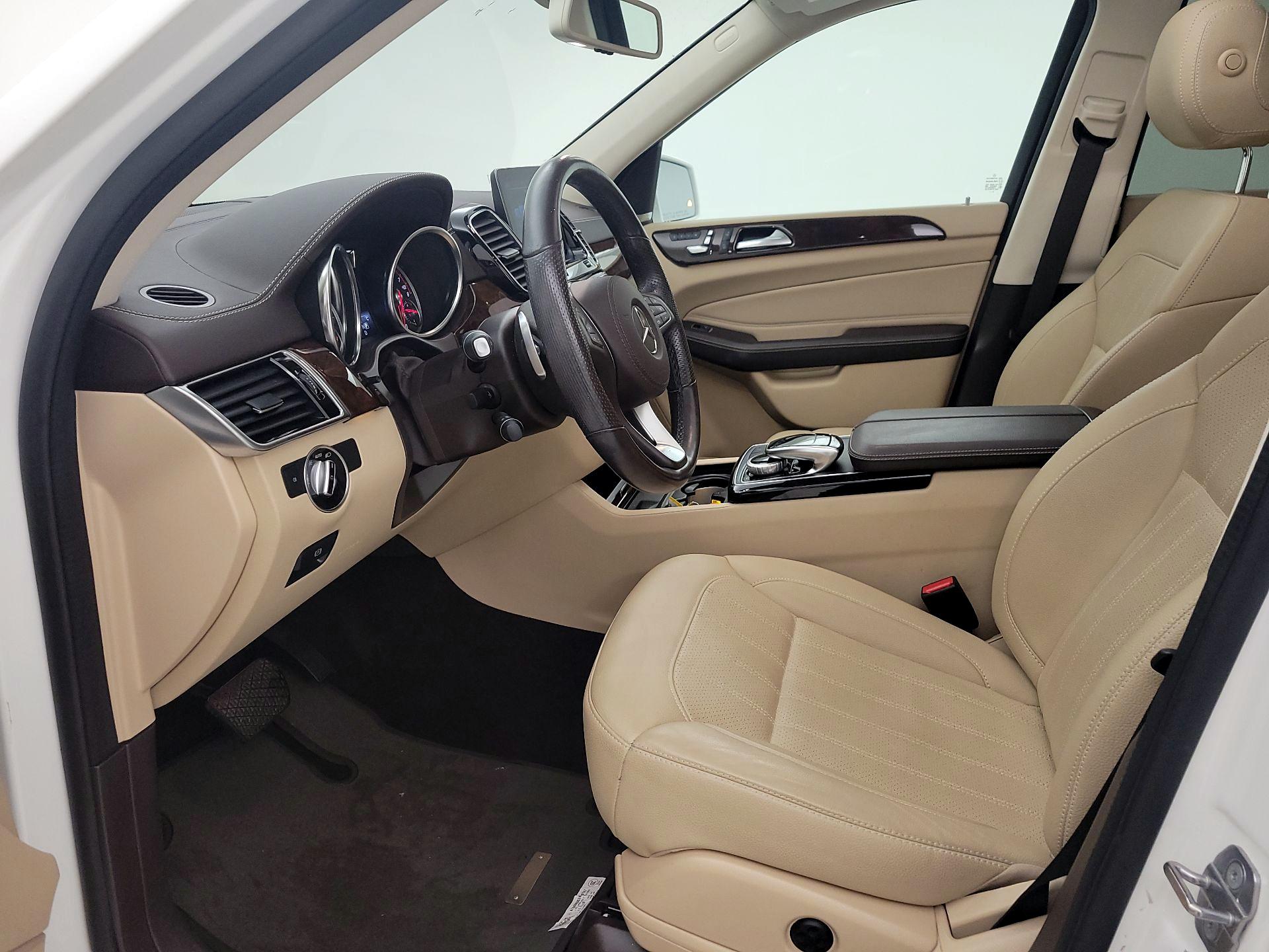 Thumbnail: 2019 Mercedes-Benz GLS - 11