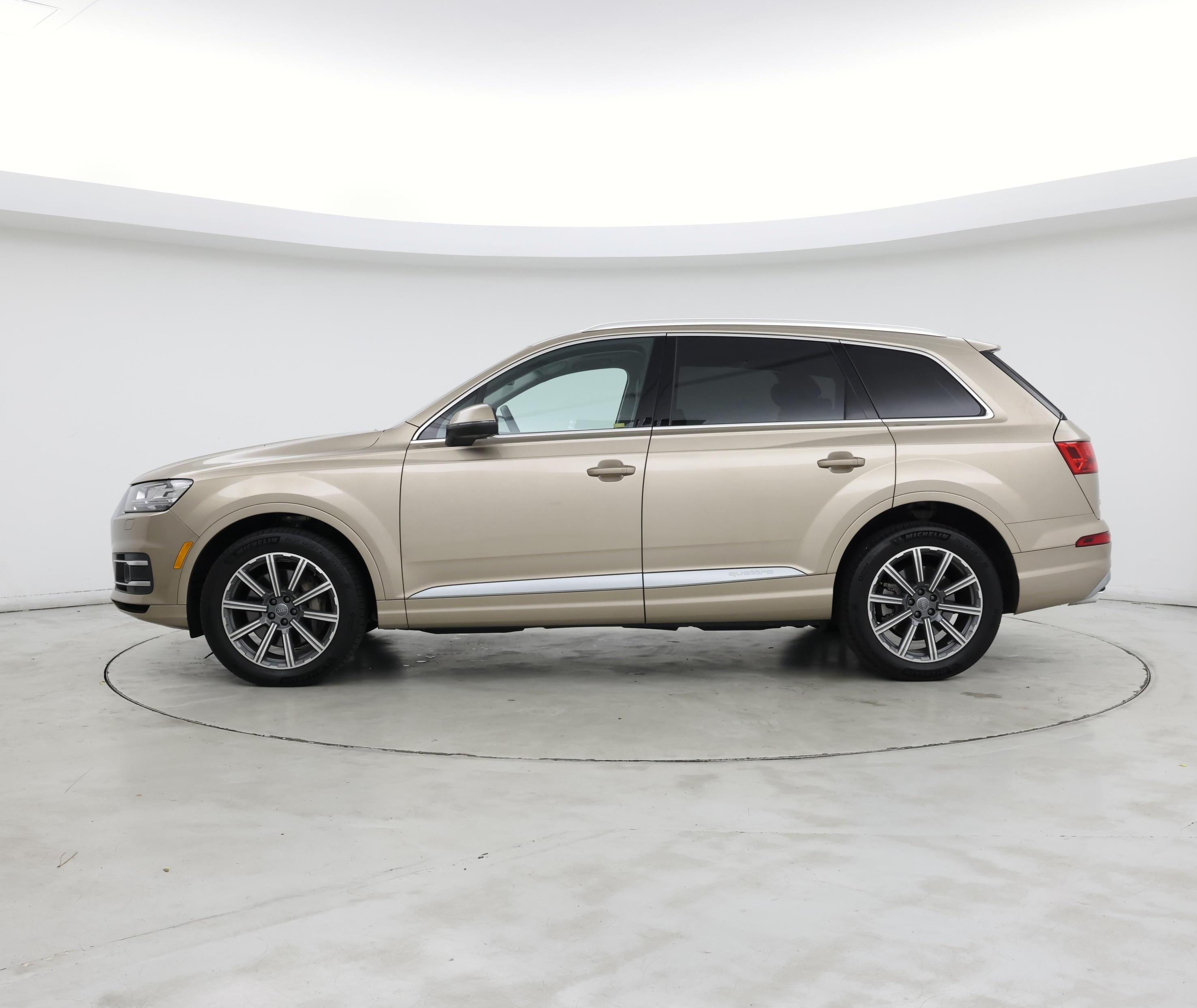 Thumbnail: 2018 Audi Q7 - 3