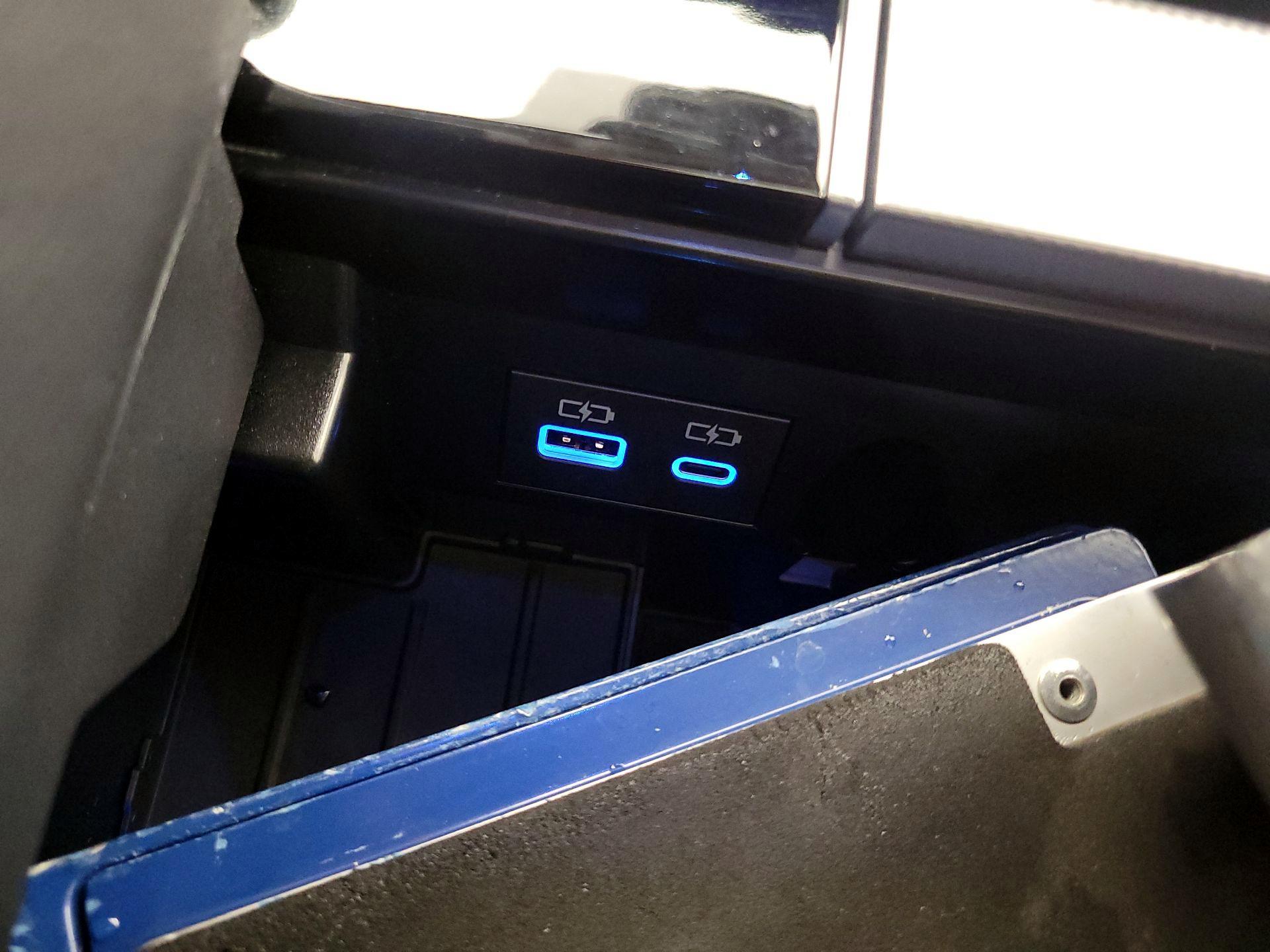 Thumbnail: 2024 Toyota Sequoia - 16