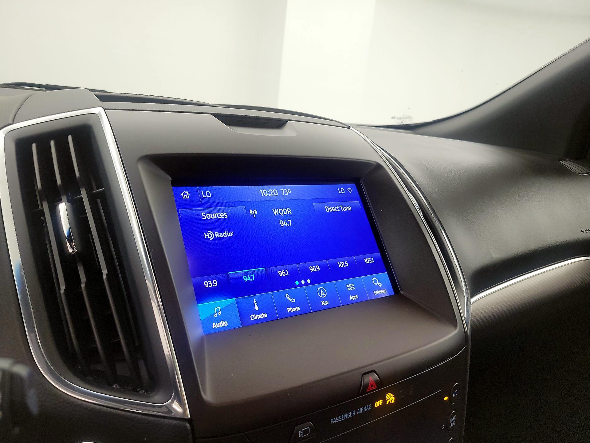 Thumbnail: 2020 Ford Edge - 16