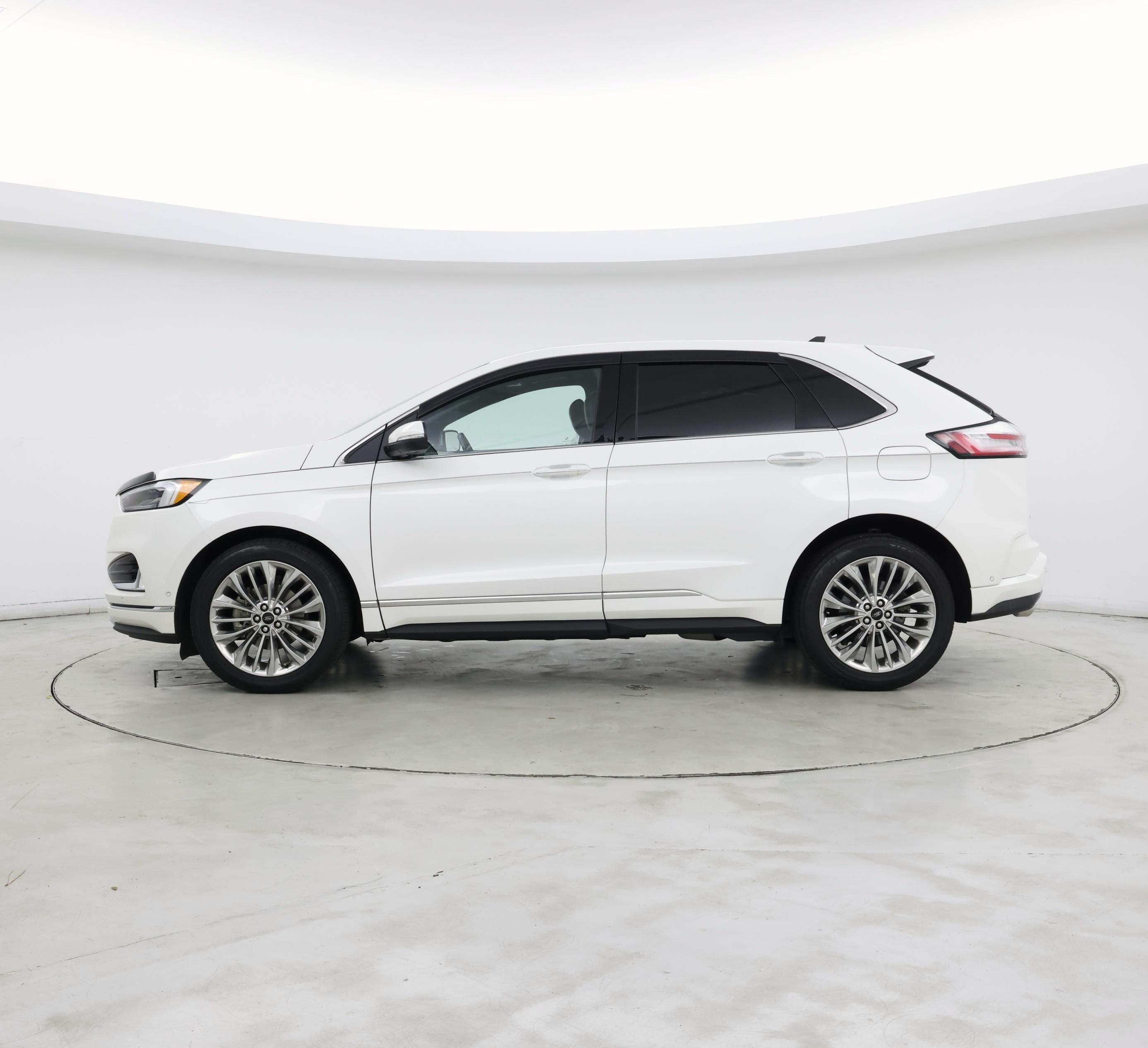 Thumbnail: 2020 Ford Edge - 3