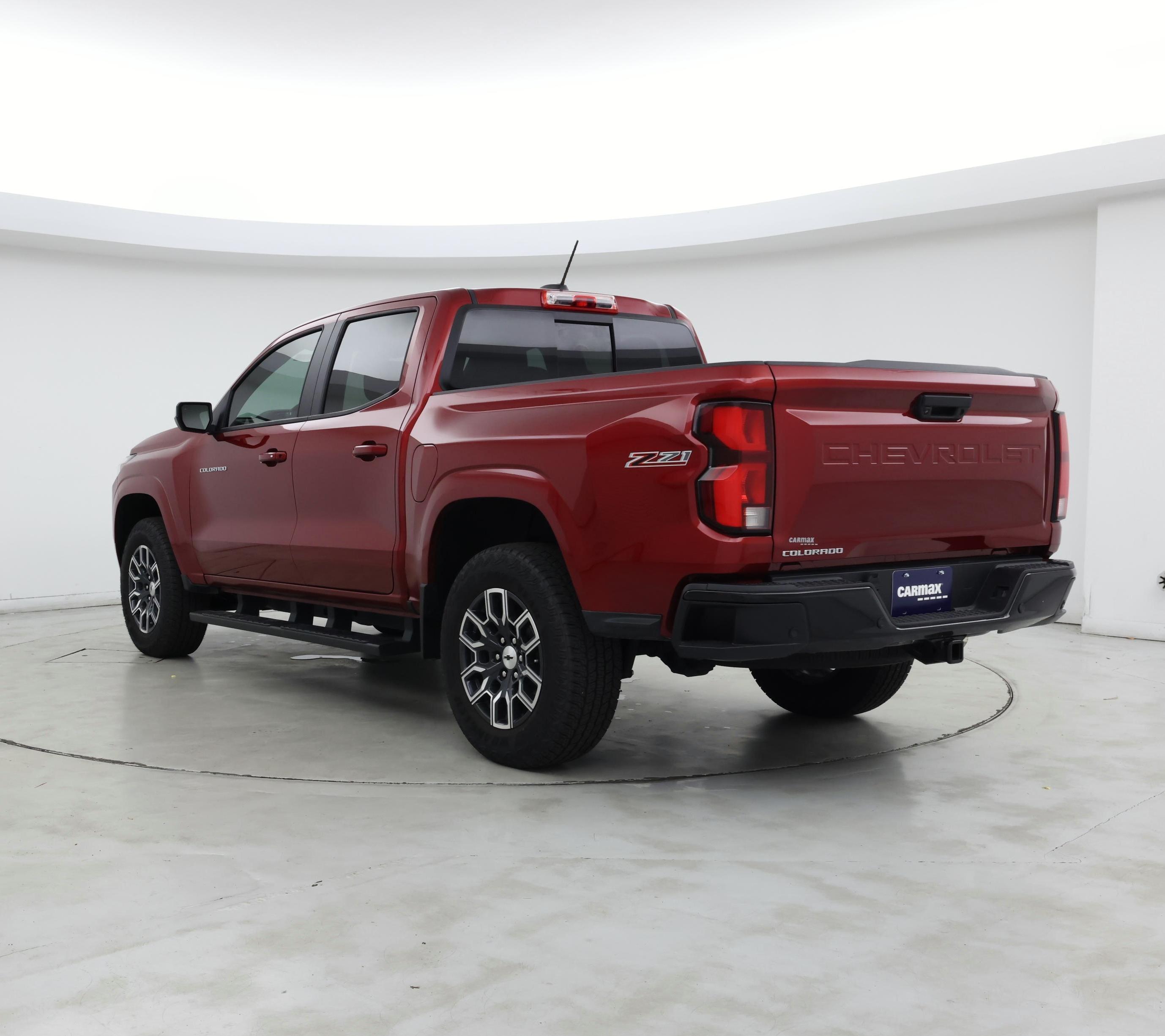 Thumbnail: 2024 Chevrolet Colorado - 2