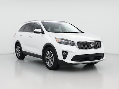 White 2019 Kia Sorento EX