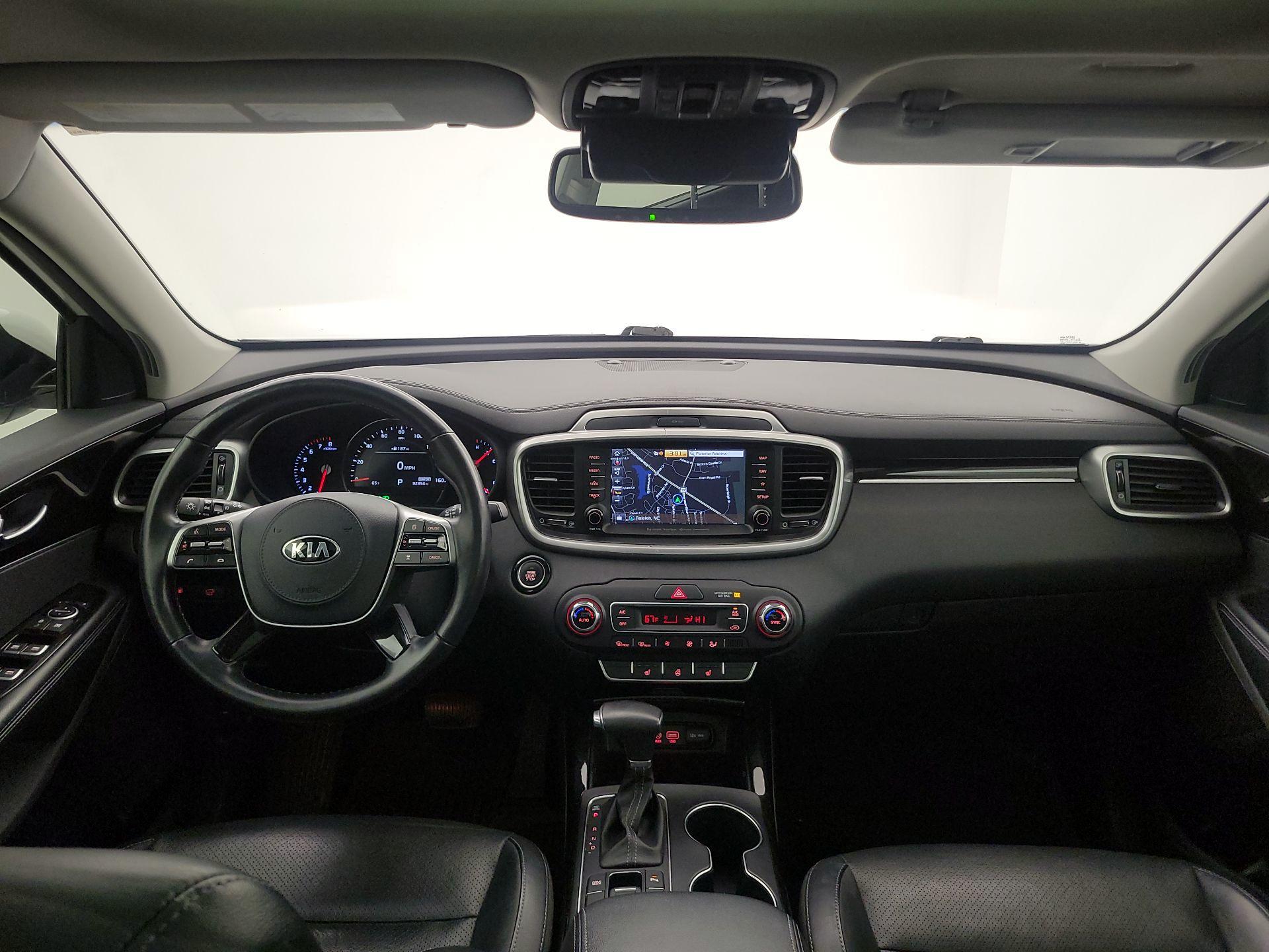 Thumbnail: 2019 Kia Sorento - 9