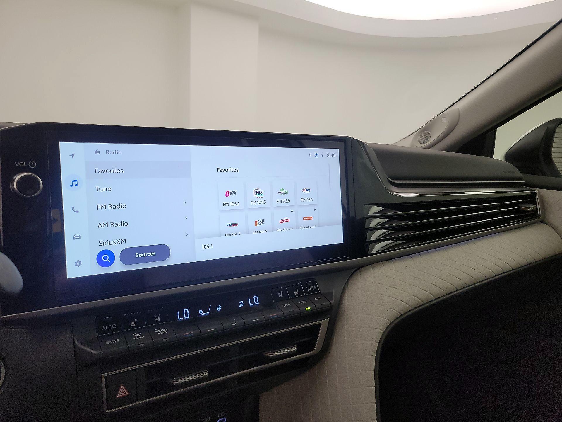 Thumbnail: 2025 Toyota Camry - 14