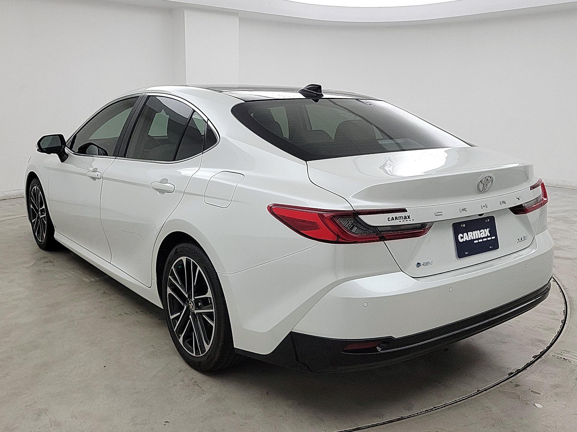 Thumbnail: 2025 Toyota Camry - 7