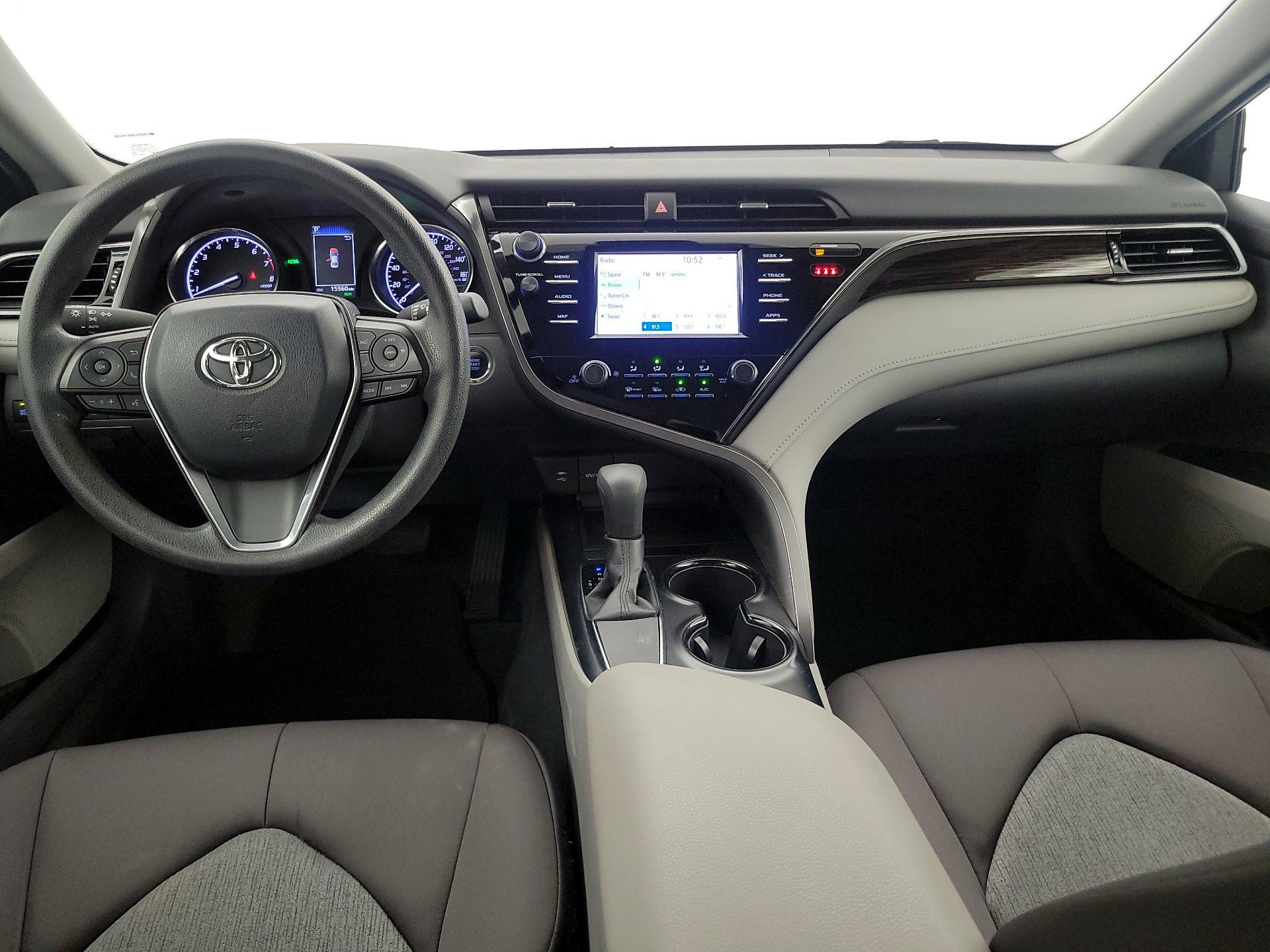 Thumbnail: 2019 Toyota Camry - 9