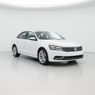 Picture of 2019 Volkswagen Passat Wolfsburg Edition with stock number 27978303