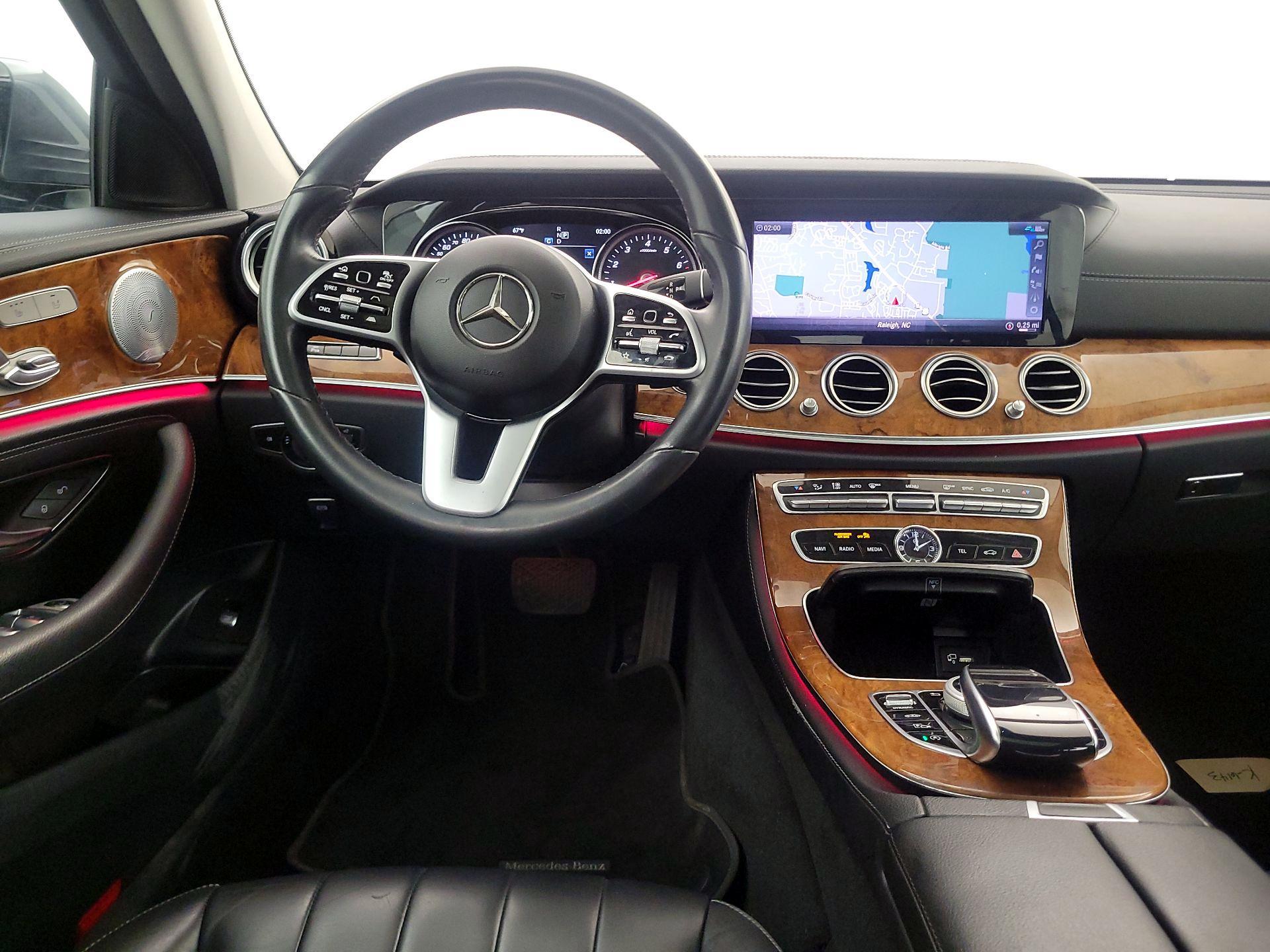 Thumbnail: 2019 Mercedes-Benz E-Class - 10