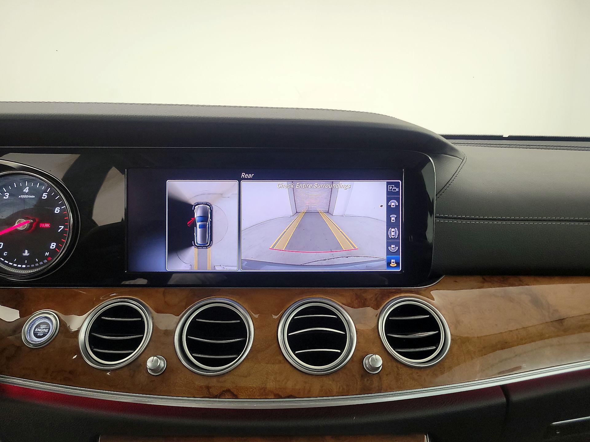 Thumbnail: 2019 Mercedes-Benz E-Class - 15