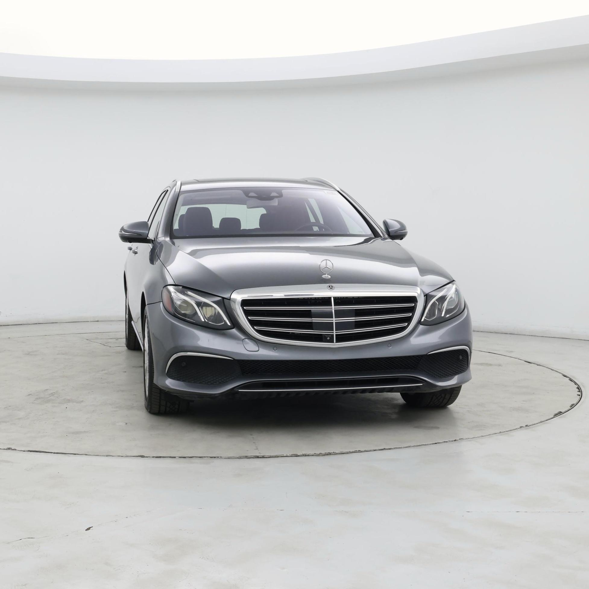 Thumbnail: 2019 Mercedes-Benz E-Class - 5