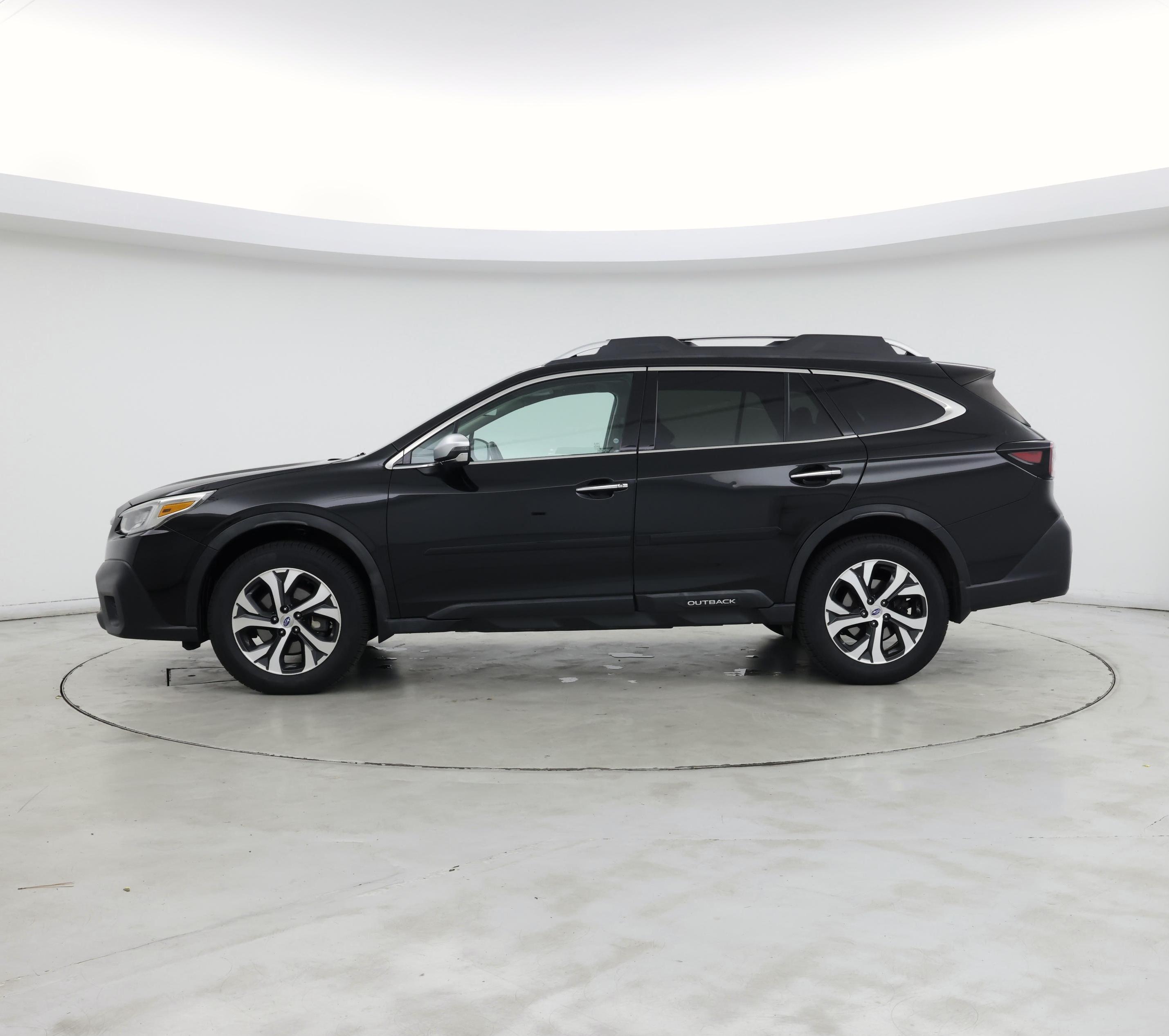 Thumbnail: 2020 Subaru Outback - 3