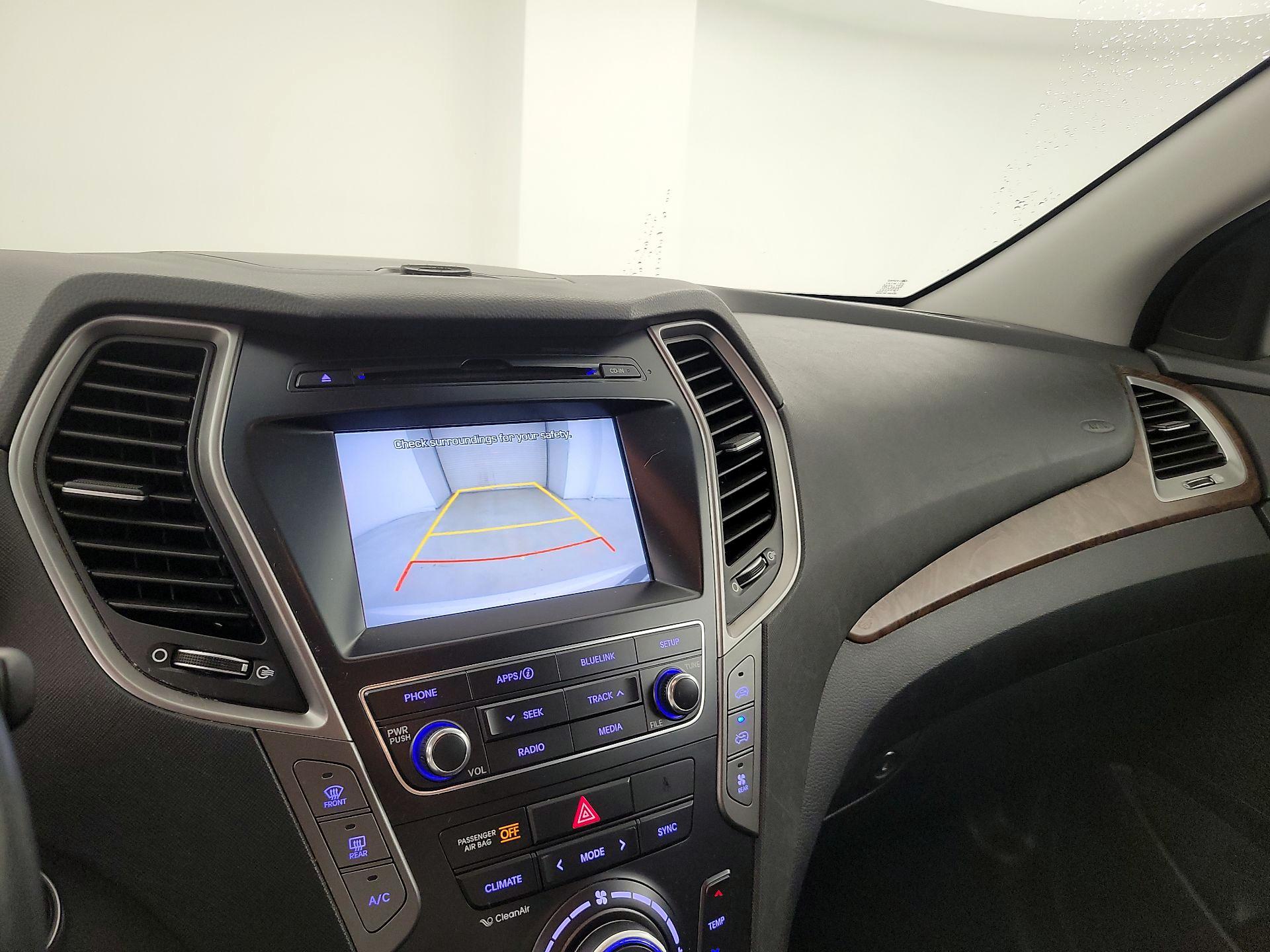 Thumbnail: 2017 Hyundai Santa Fe - 12