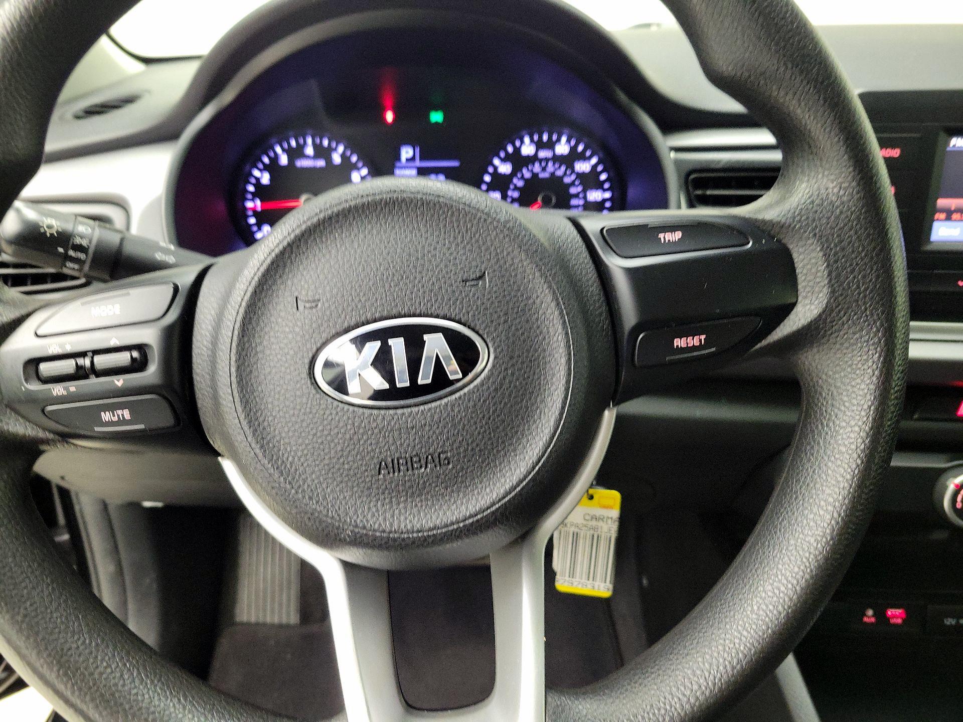 Thumbnail: 2018 Kia Rio5 - 10