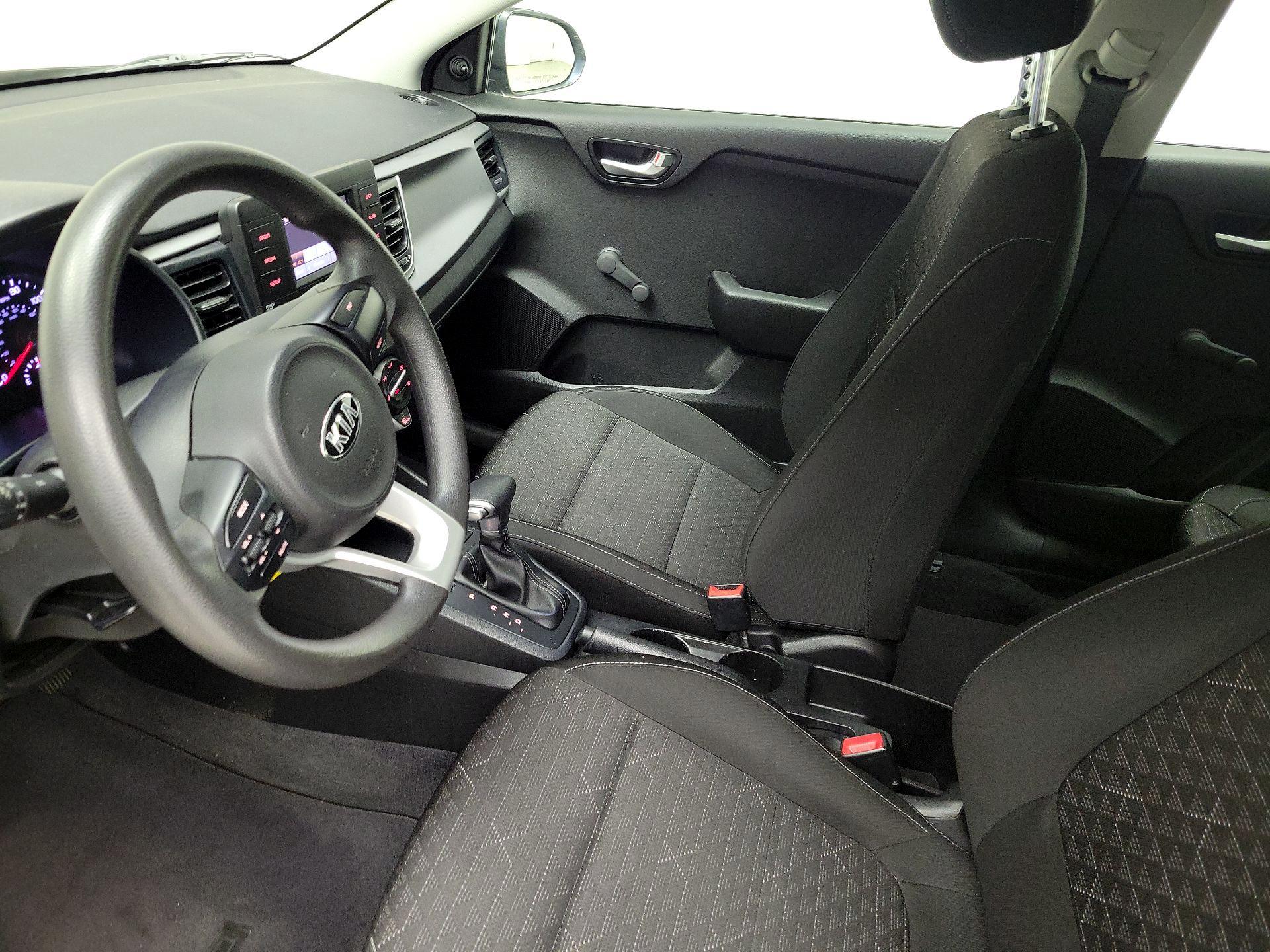 Thumbnail: 2018 Kia Rio5 - 11