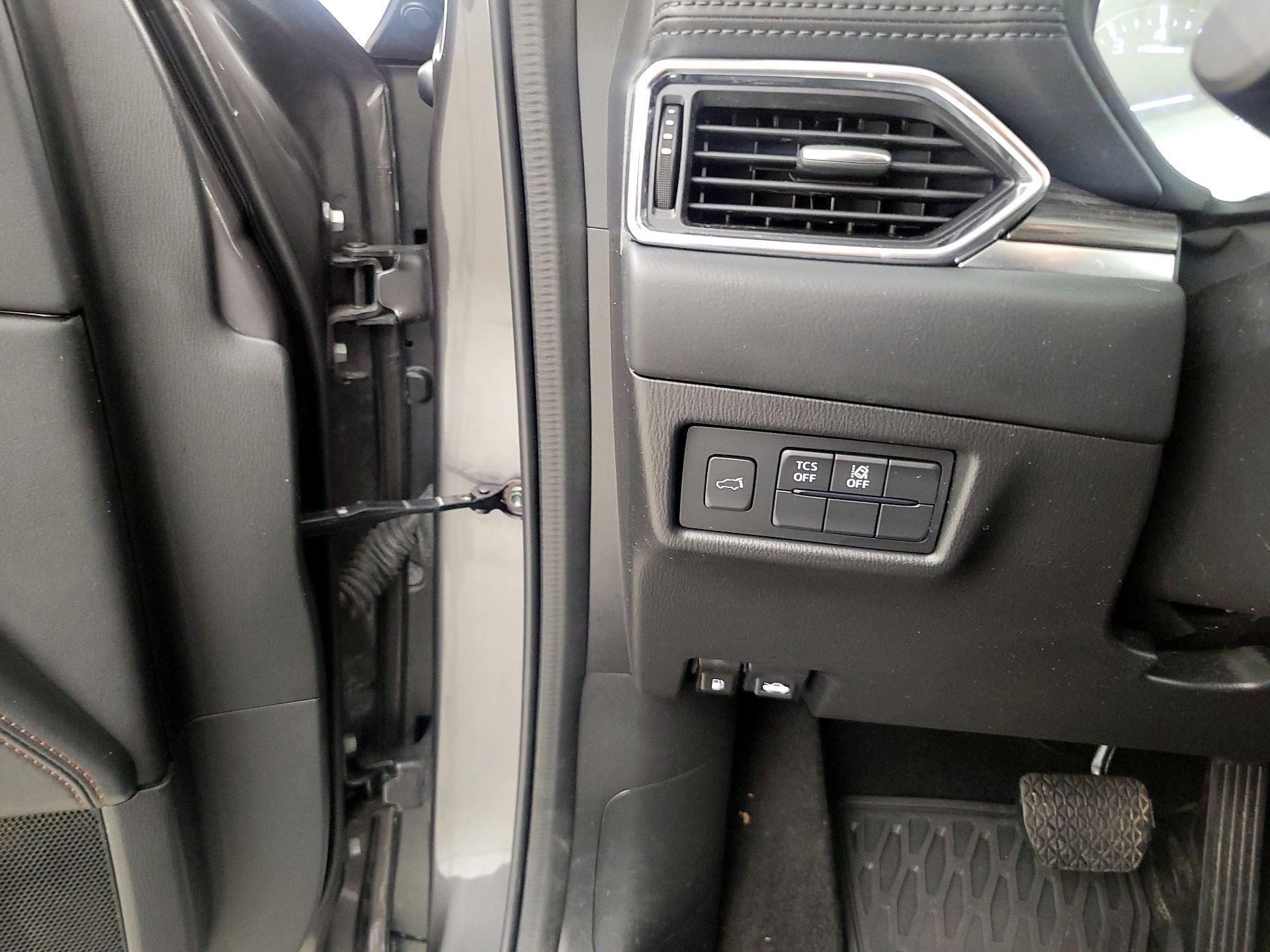 Thumbnail: 2018 Mazda CX-5 - 13