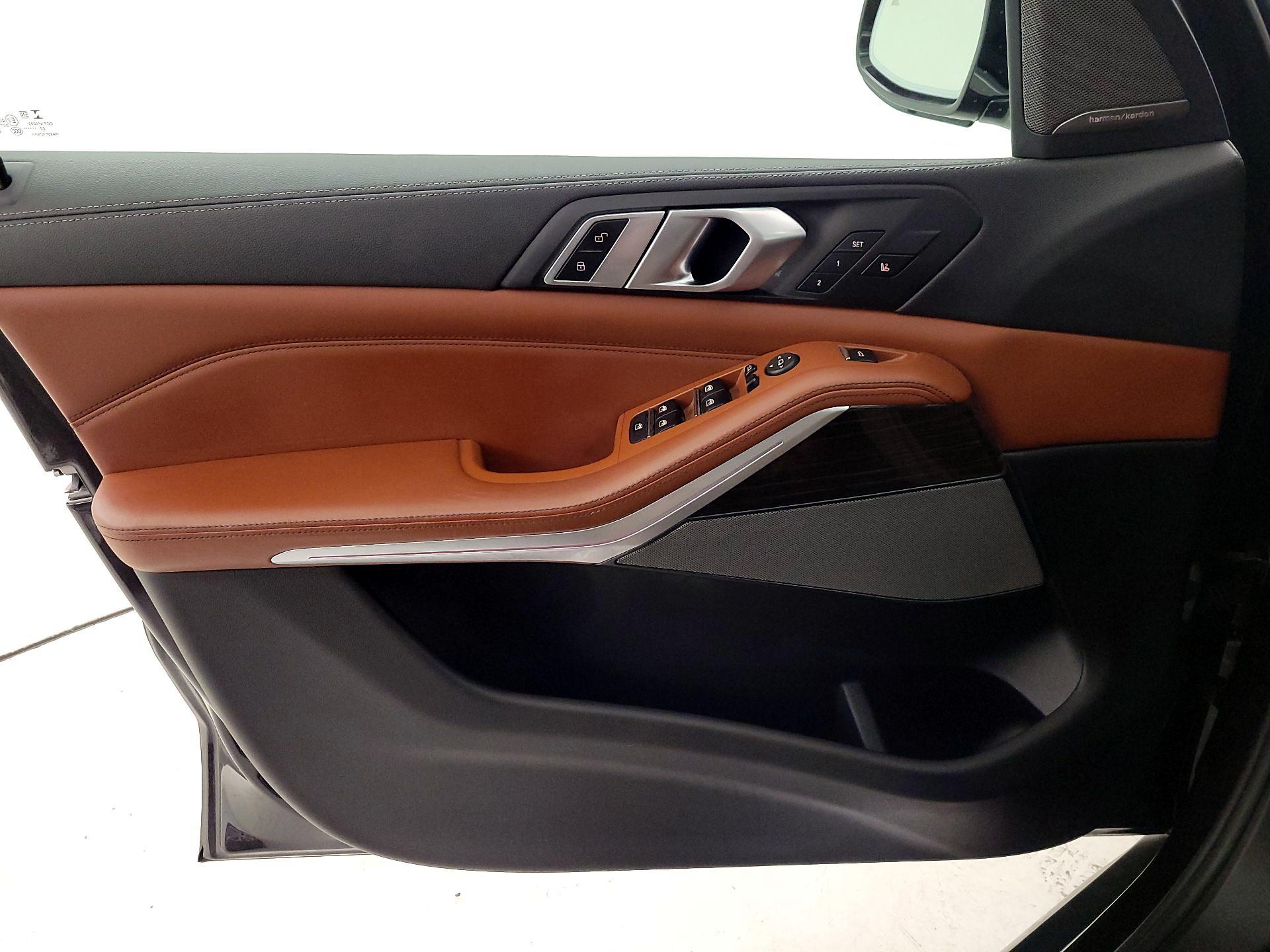 Thumbnail: 2021 BMW X5 - 12